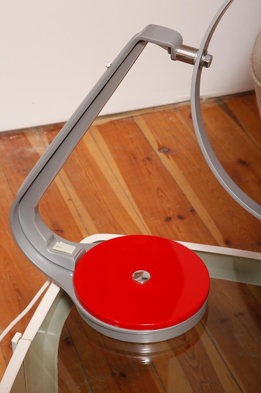 Red and Gray 'Cobra' Desk Lamp in Steel and Aluminum with Swivel Base by Lupela/ For Sale 3