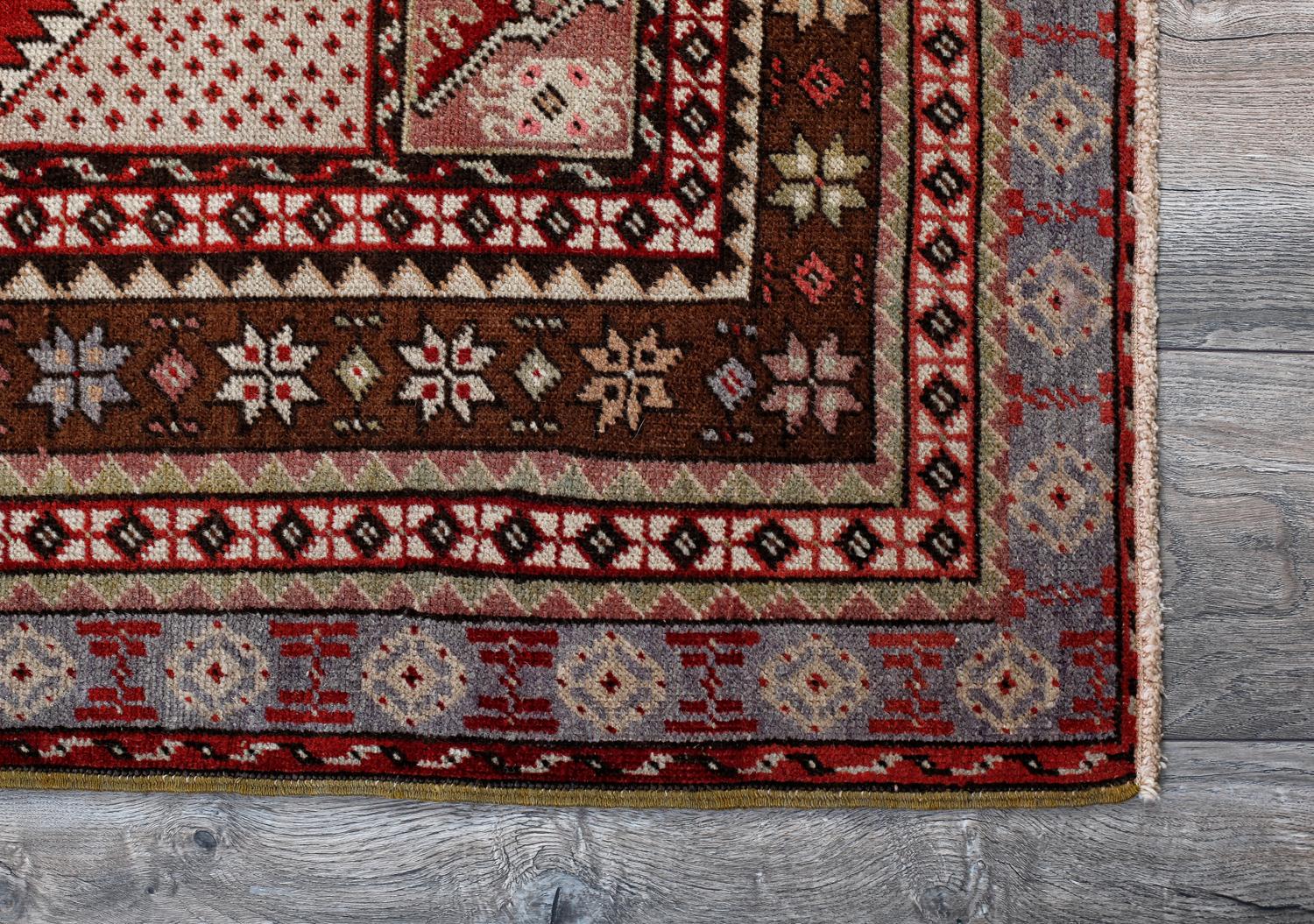 Anatolian rugs are hand knotted in the Central Anatolia or Asia Minor region of Turkey. The patterns are from ottoman era as well as modern Turkey. The central medallion used in this rug symbolizes the central authority of the ottoman sultans. In