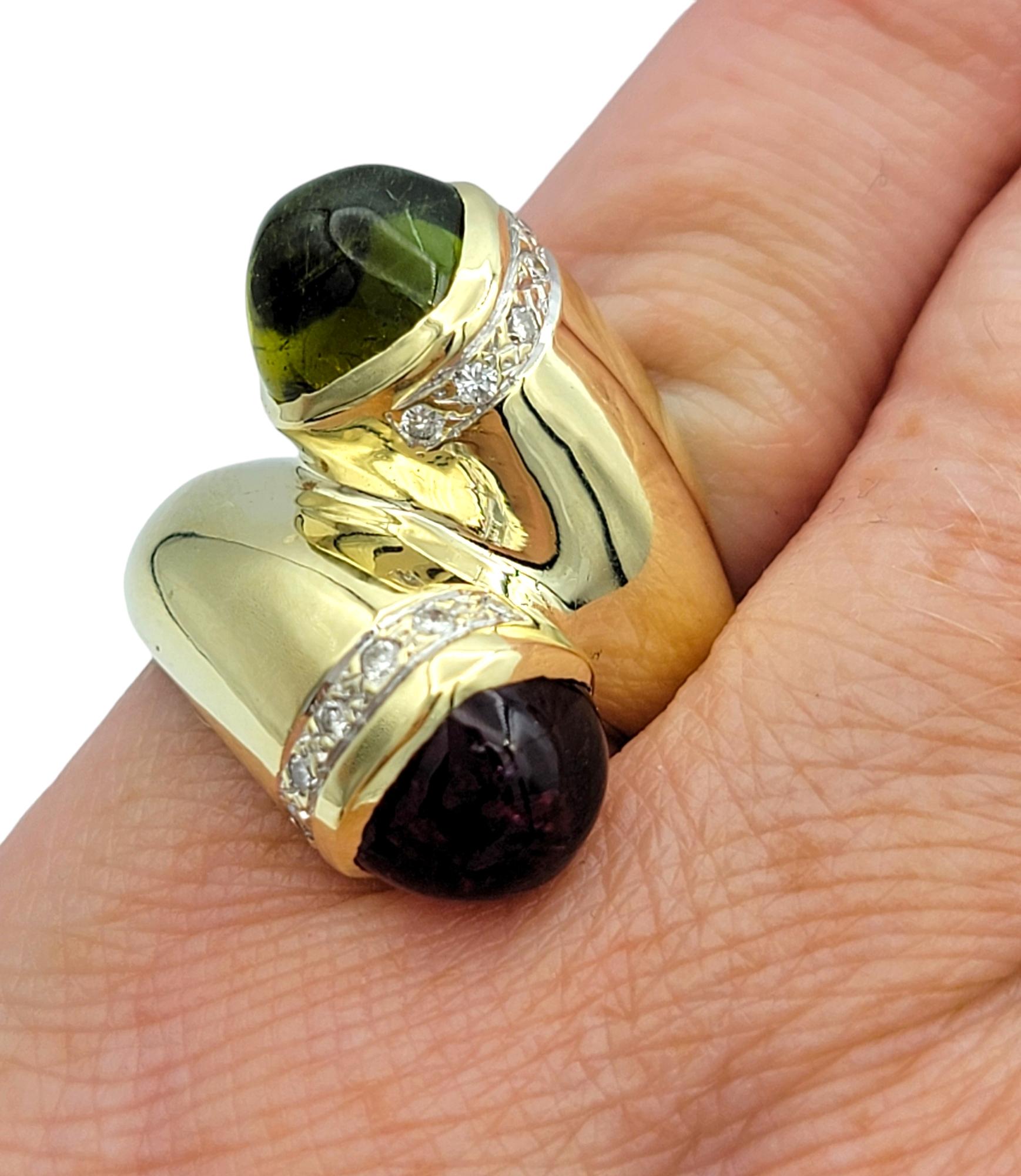 Bypass-Ring aus 14 Karat Gelbgold mit rotem und grünem Cabochon-Turmalin und Diamanten im Angebot 2