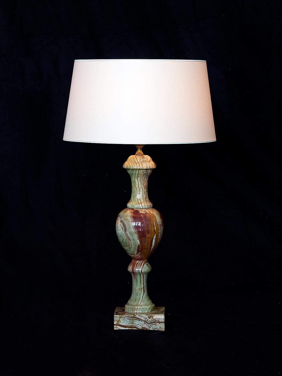 Red and Green Onyx Table Lamp with Ivory Shade, Italy, 1970s In Excellent Condition In The Hague, NL