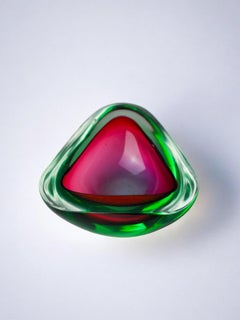 Roter und grüner Sommerso Aschenbecher von Seguso, Murano-Glas, Italien, 1970er Jahre