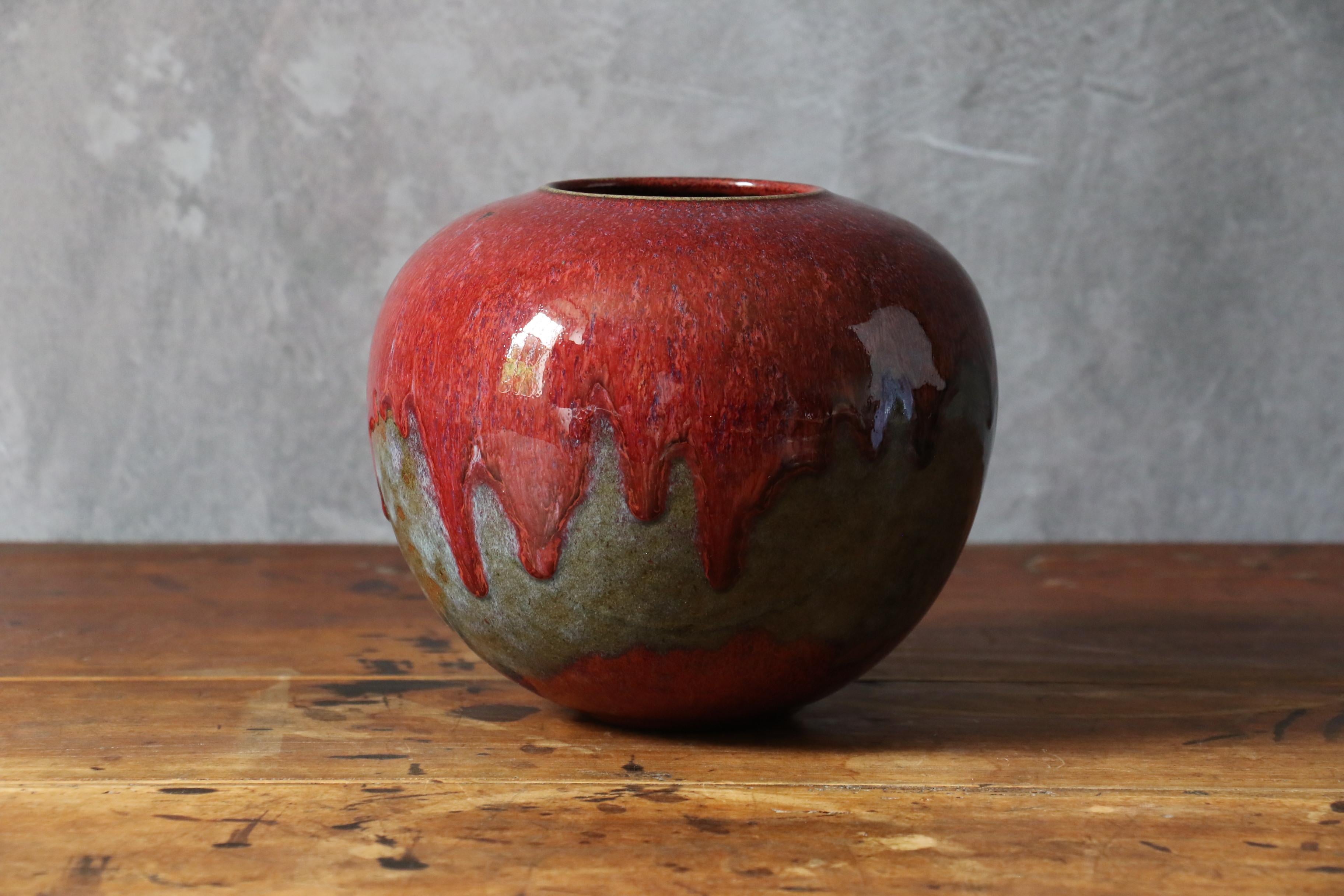 Mid-Century Modern Red and grey ceramic vase by the french ceramist Marc Uzan, Midcentury Modern For Sale