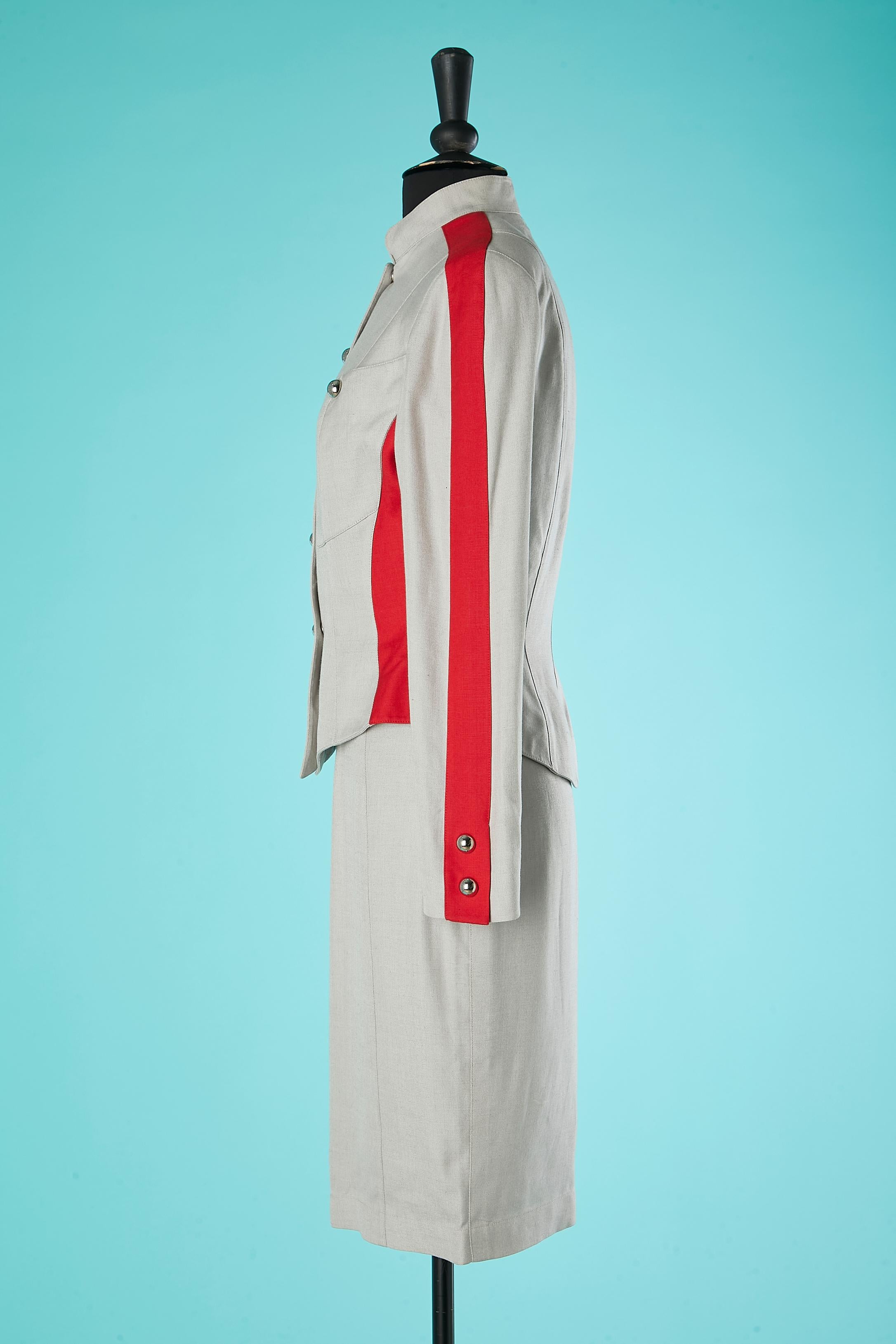 Combinaison jupe rouge et grise style officier Thierry  Mugler des années 1980  en vente 2