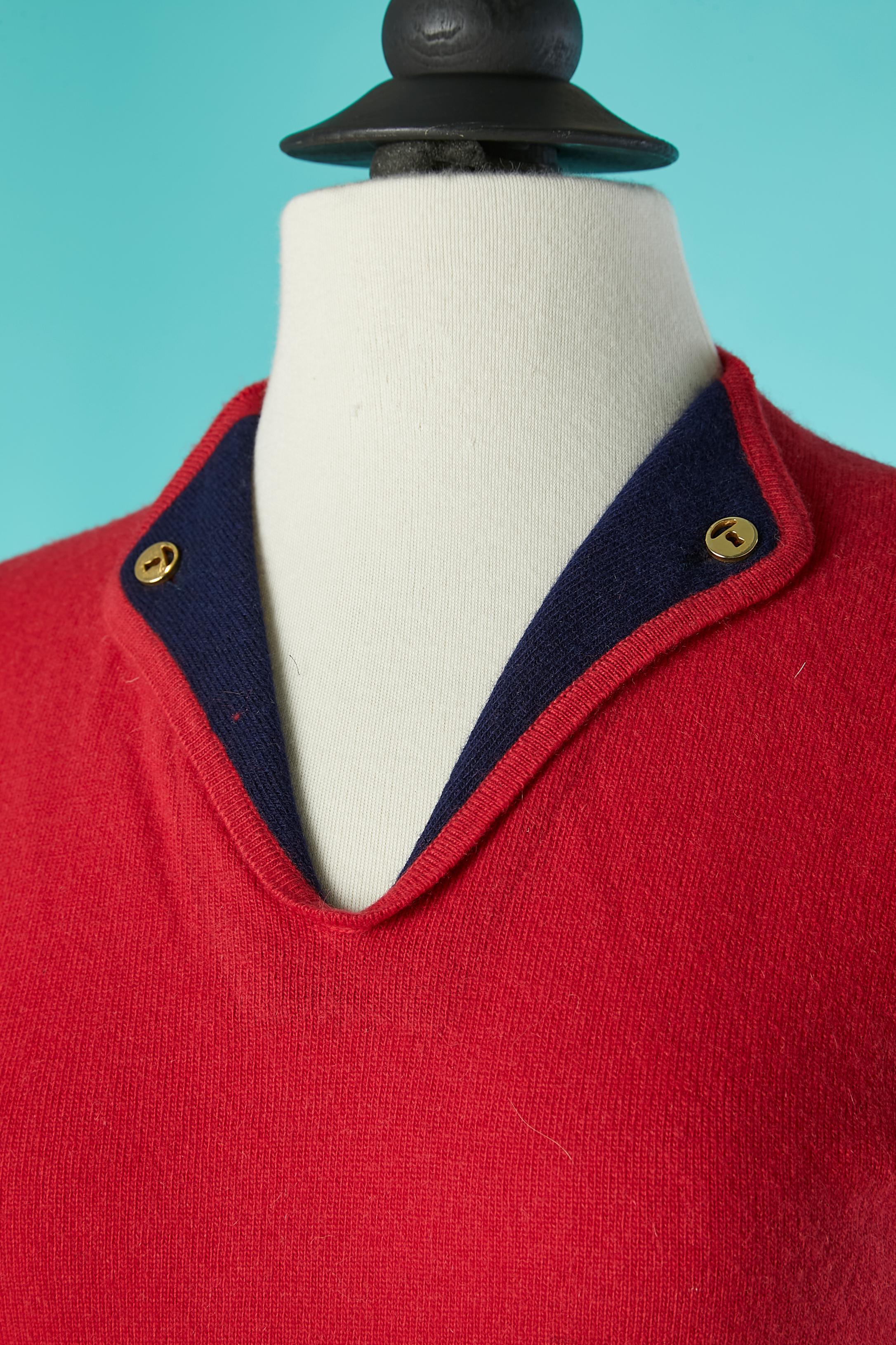 Red and navy blue cashmere sweater with gold metal buttons.
New with extra cashmere thread provided . Scotish cashmere 
SIZE S 