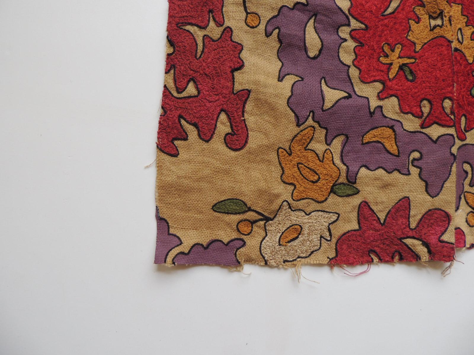 Red and purple embroidery Suzani textile fragment, floral pattern.
Ideal for a pillow or upholstery.
Size: 14