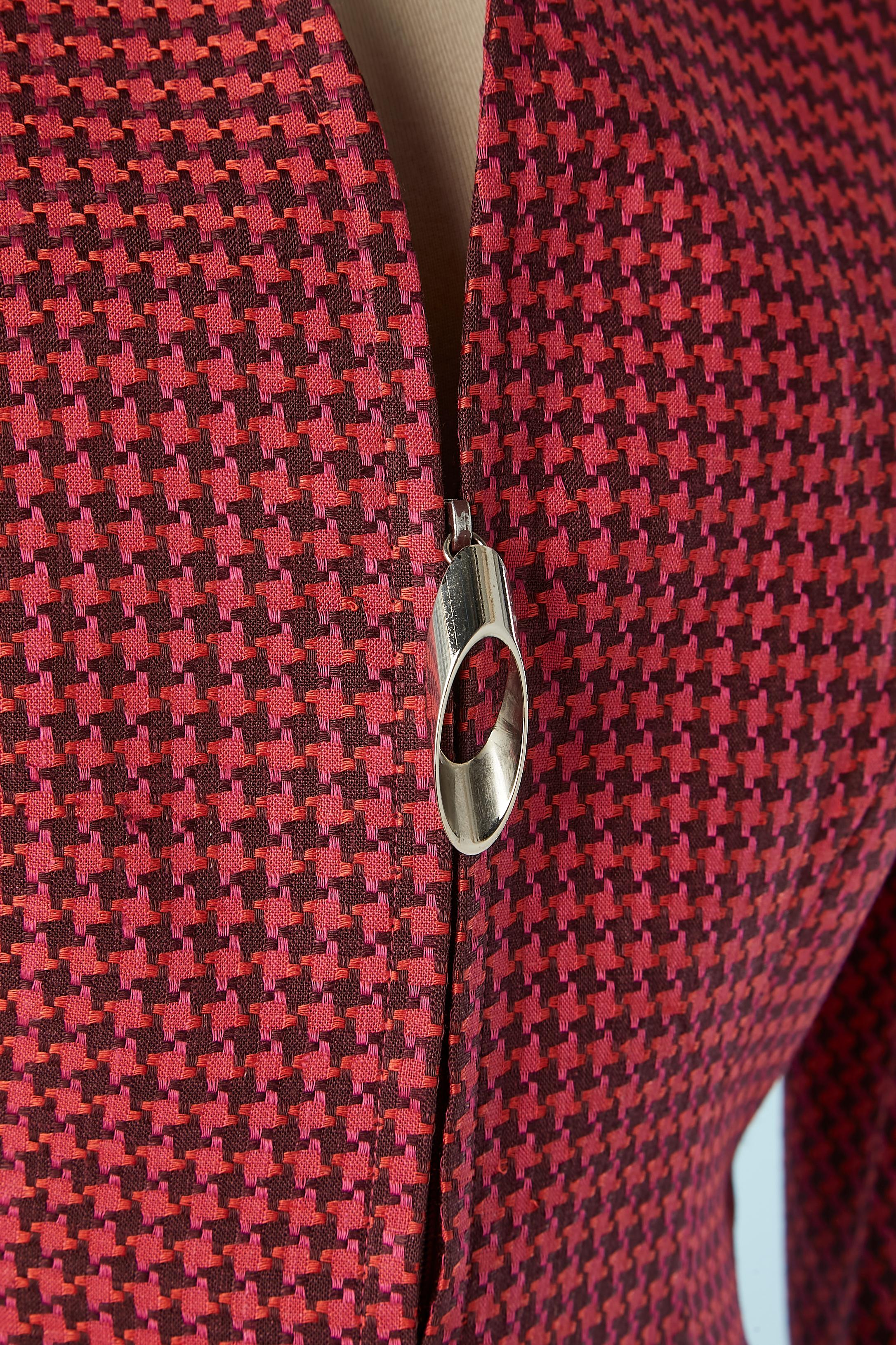 Rote und lila Jacke mit „Patch de Coq“-Muster und Reißverschluss Mugler par Thierry Mugler  (Braun) im Angebot