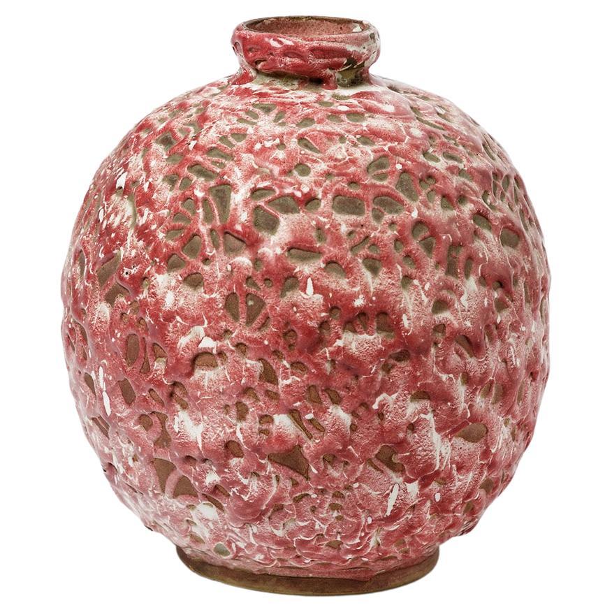 red and white 20th century abstract ceramic vase by CAB Bordeaux art deco 1930 For Sale