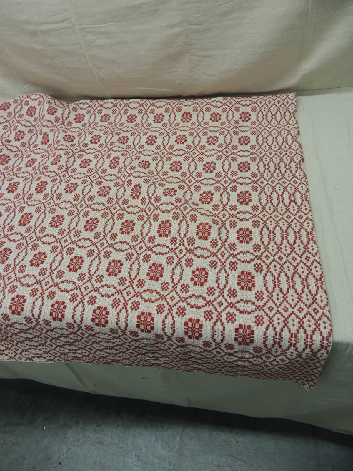 Red and White Americana Jacquard Woven Blanket/Coverlet In Good Condition In Oakland Park, FL