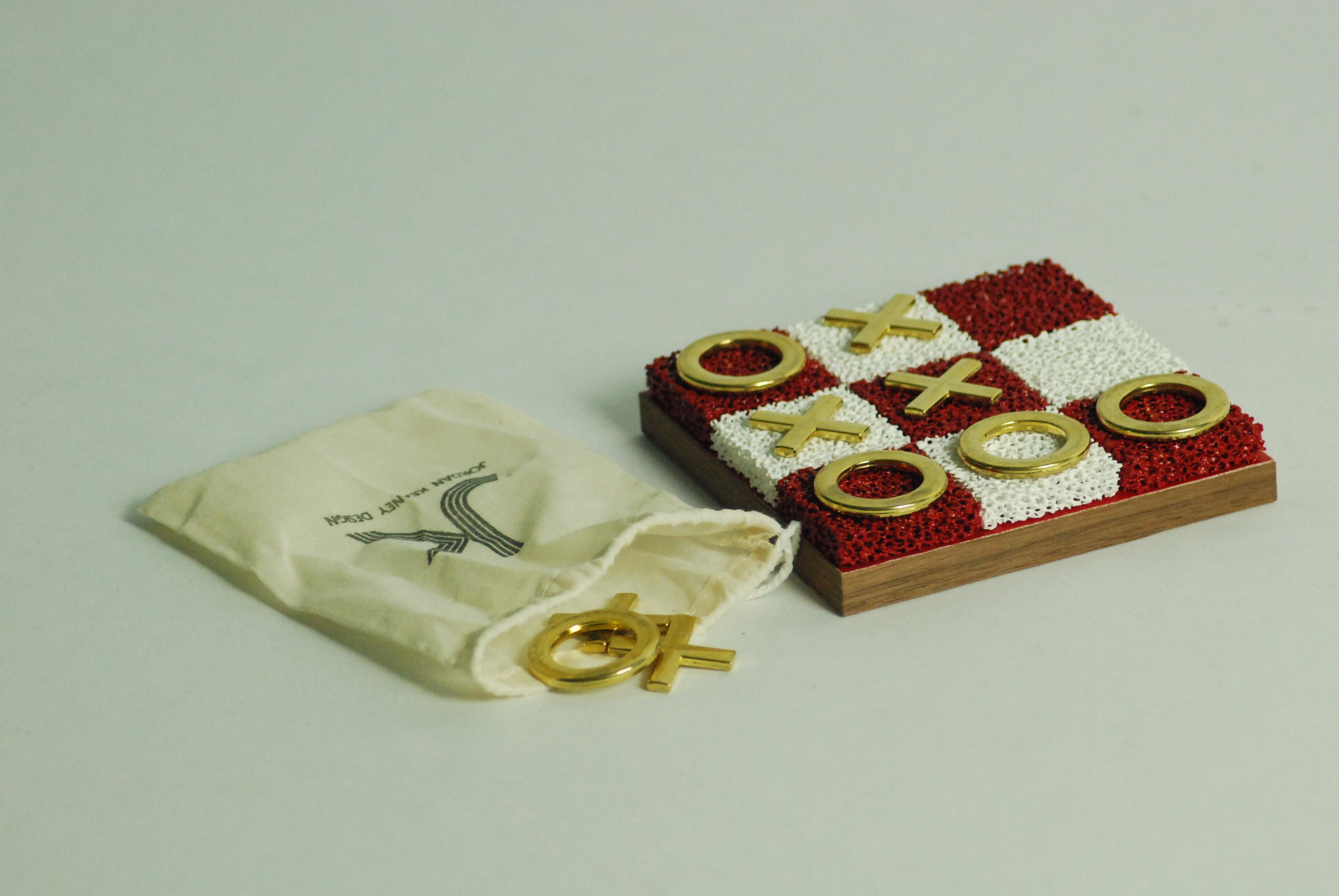 Carved Red and White Porous Ceramic Noughts+Crosses Board, Brass Pieces, Walnut Edge For Sale