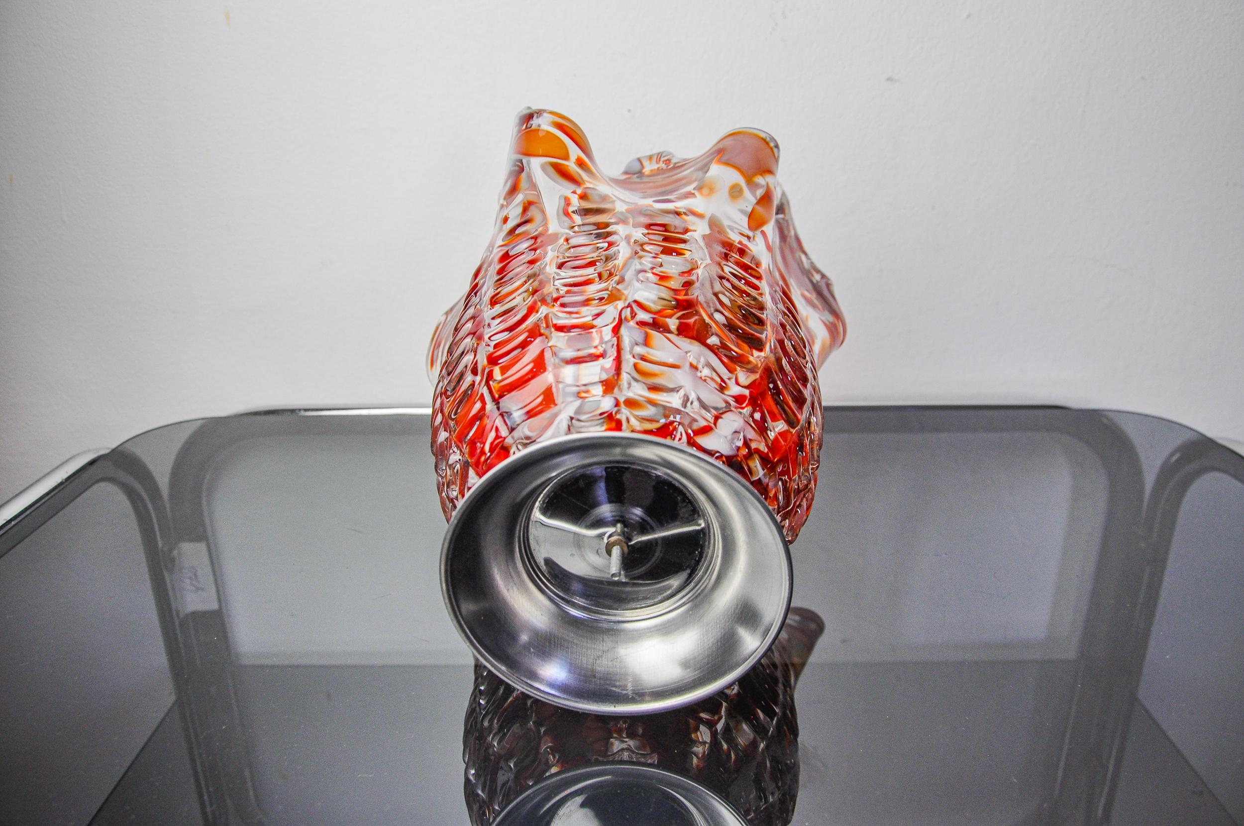 Crystal Red and white Seguso vase in Murano glass, Italy, 1960 For Sale