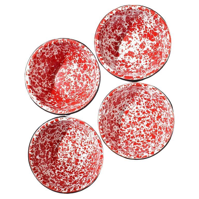 A set of four vintage enamelware metal bowls in splatter red and white. This set will be a great addition to a table setting for use as salad bowls, fruit bowls, or soup dishes. 

Dimensions: 
6