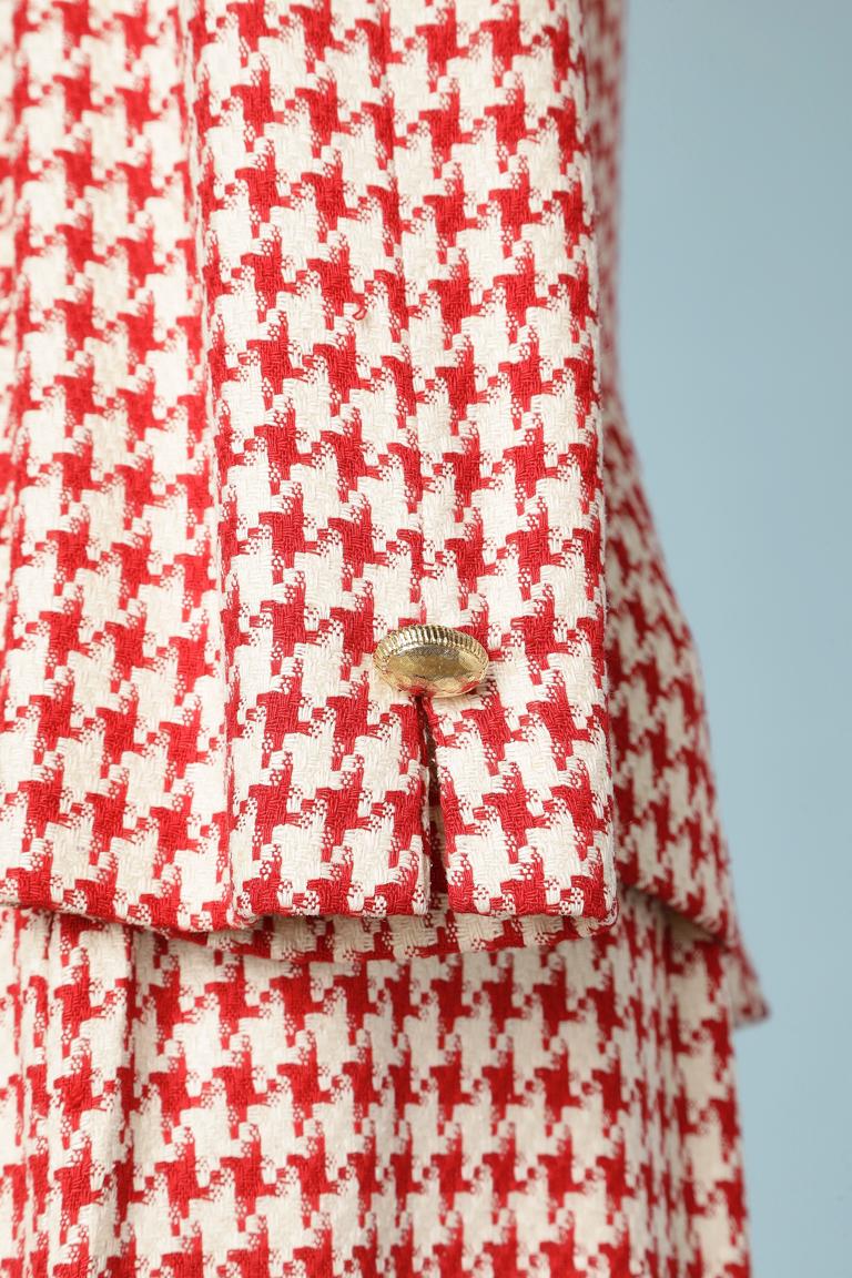 Red and white wool houndstooth skirt suit Christian Dior In Excellent Condition In Saint-Ouen-Sur-Seine, FR