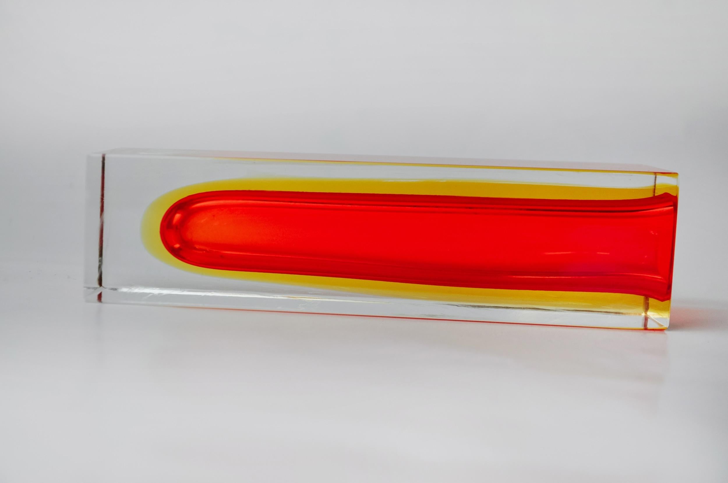 Red and yellow cubic Sommerso vase by Seguso, Murano, Italy, 1970 For Sale 1