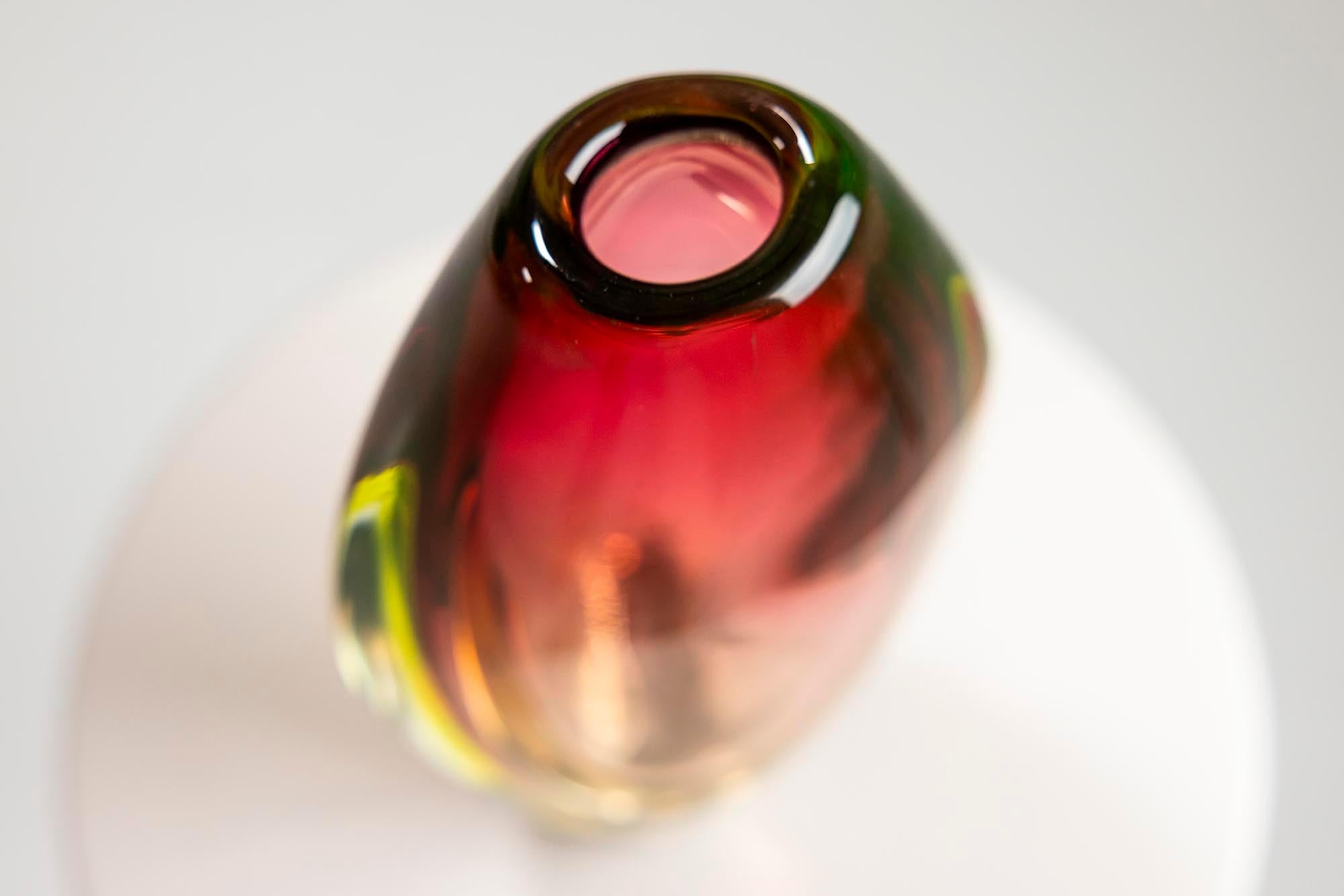 Mid-Century Modern Red and Yellow Murano Sommerso Vase by Flavio Poli for Seguso Vetri d'Arte