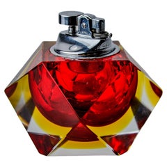 Encendedor sommerso rojo y amarillo de seguso, cristal facetado, murano, italia, 1970