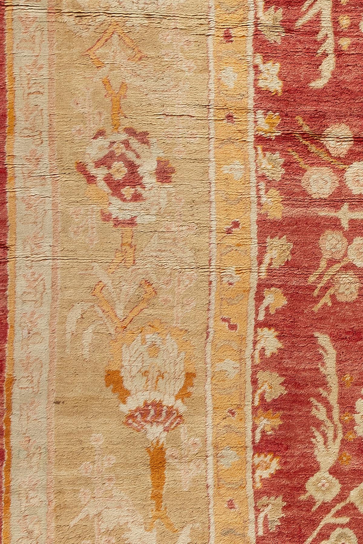 Red Angora Antique Oushak Rug In Good Condition For Sale In New York, NY