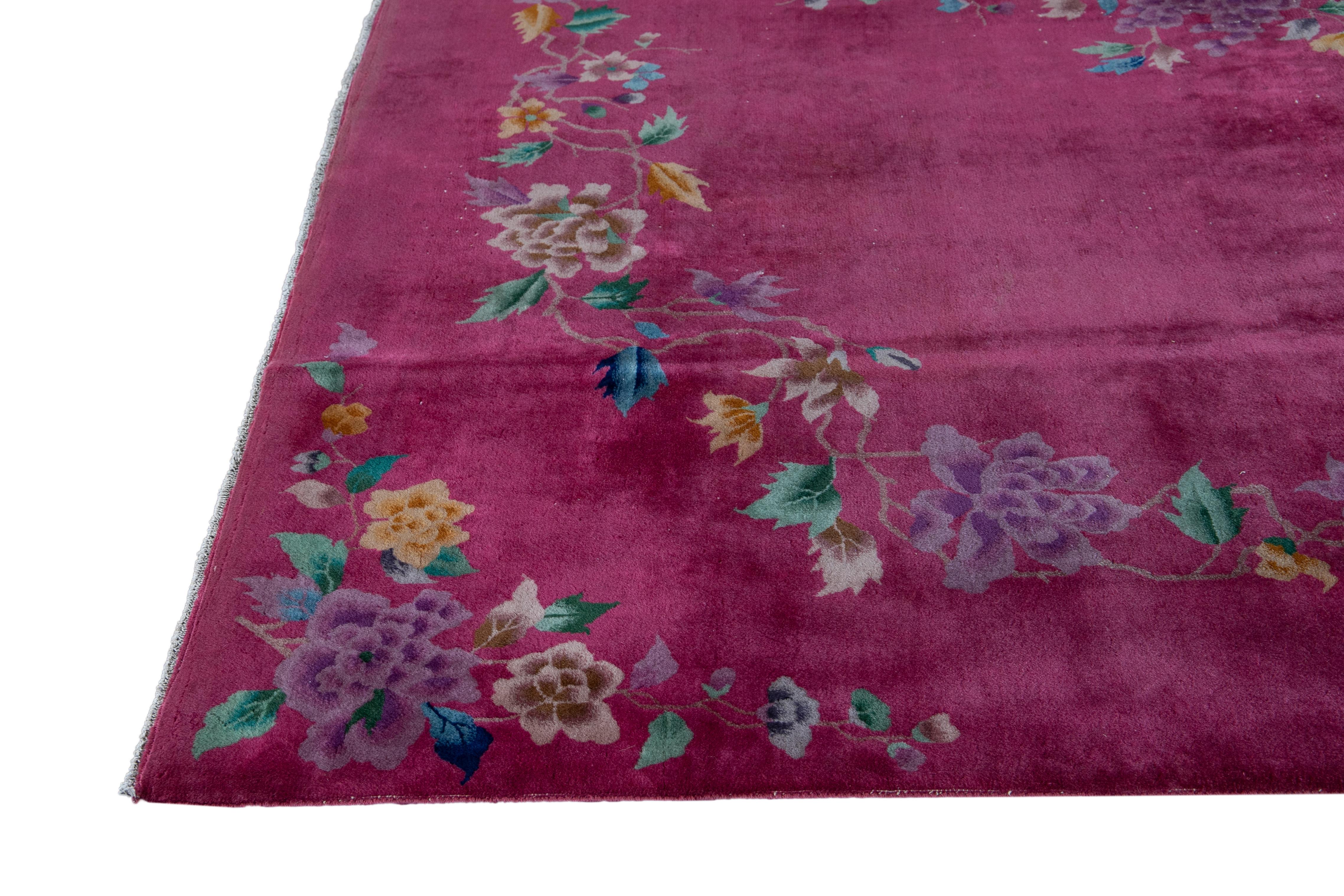 Red Antique Art Deco Chinese Handmade Floral Wool Rug In Good Condition For Sale In Norwalk, CT