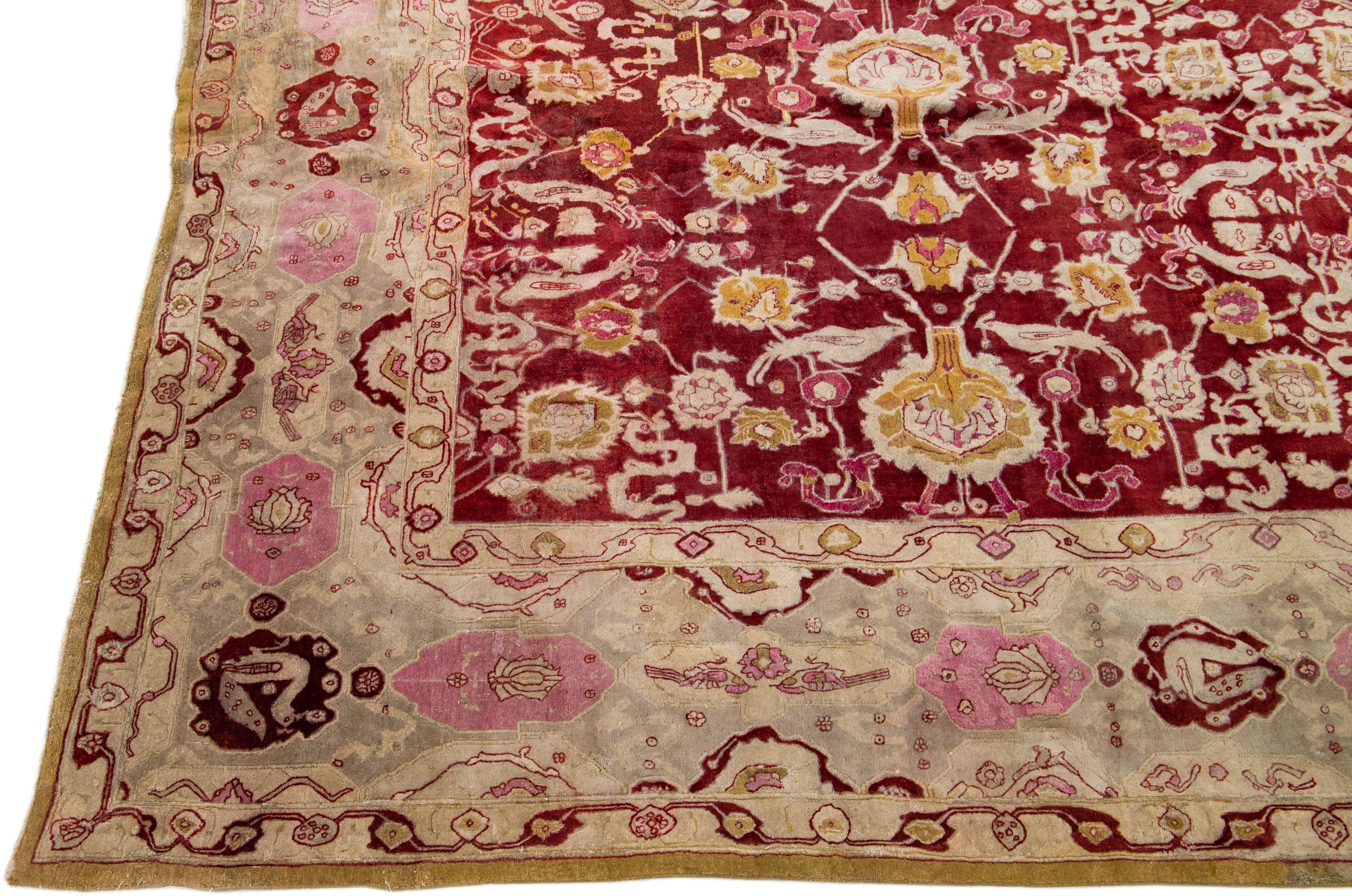 Indien Tapis en laine rouge antique indien Agra fait à la main à motifs allover en vente
