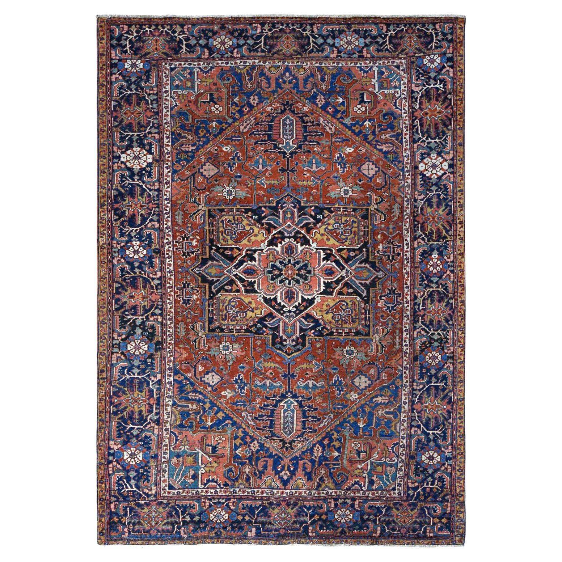 Roter antiker persischer Heris-Teppich aus handgeknüpfter Wolle in gutem Zustand 8'6"x12' im Angebot