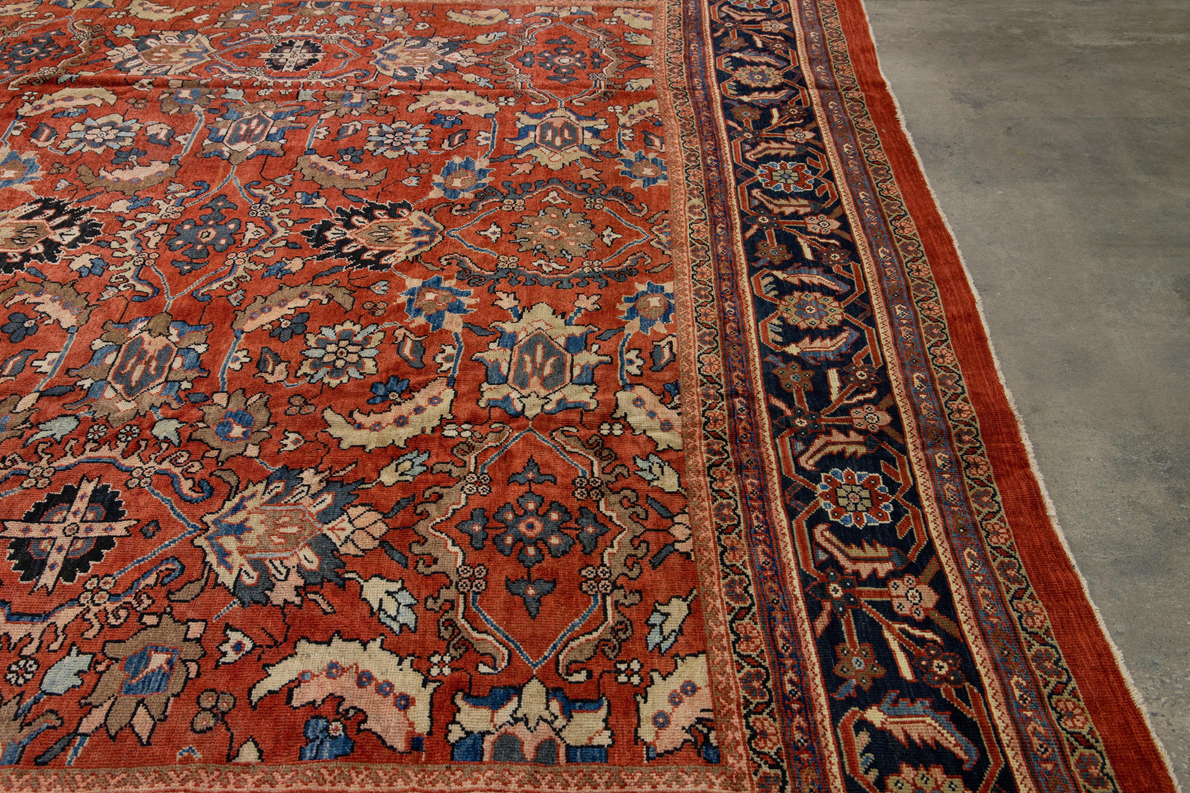 Roter antiker persischer Mahal handgefertigter geblümter Wollteppich in Übergröße im Angebot 5