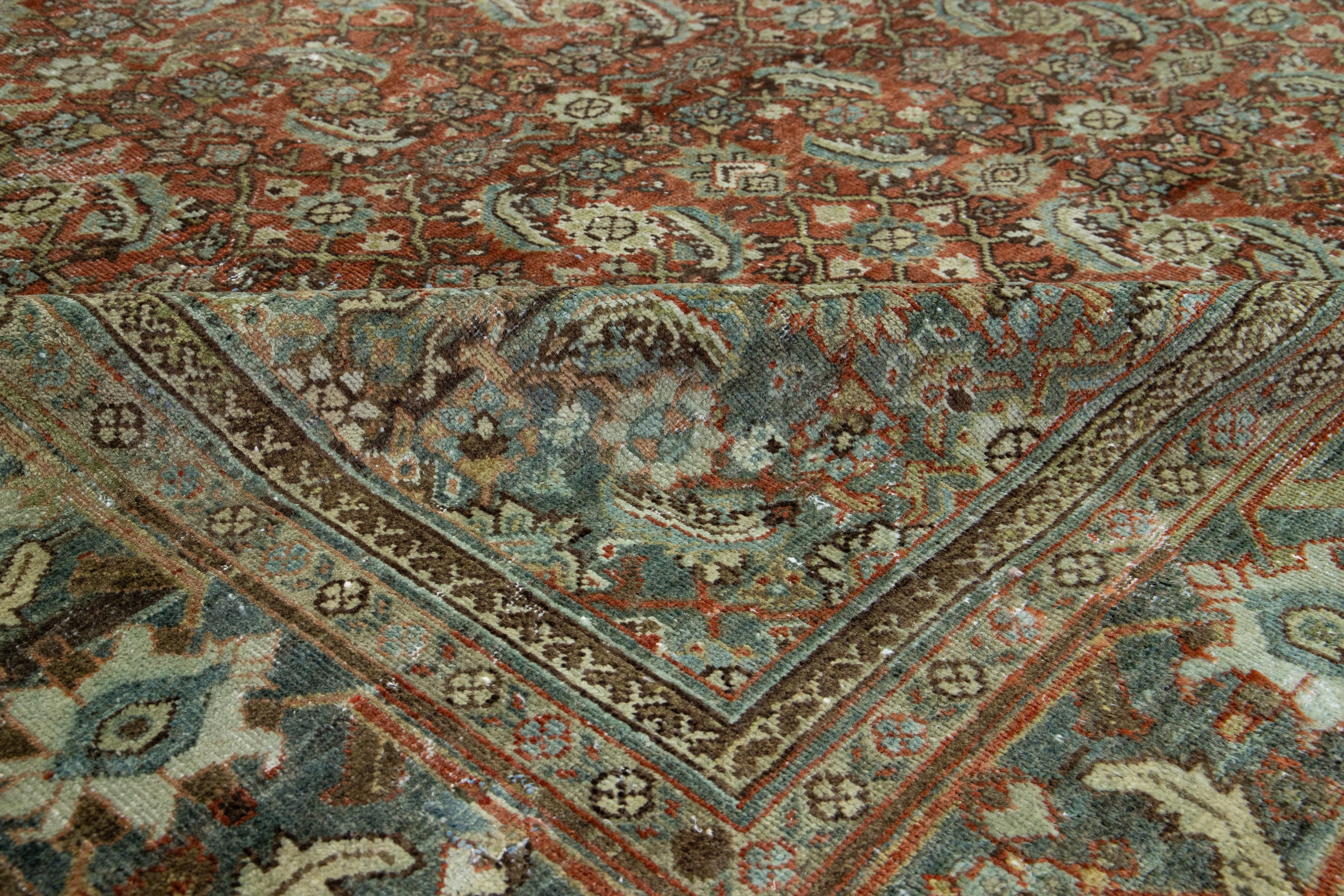Tapis persan Mahal ancien rouge à motifs sur toute la surface des années 1900 en vente 2