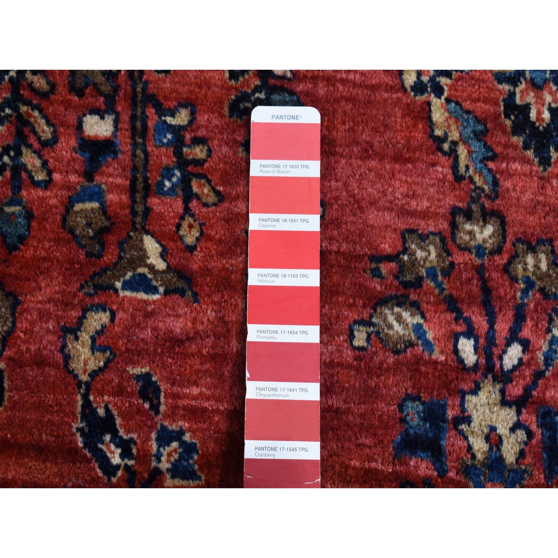 Handgeknüpfter übergroßer antiker persischer Sarouk-Teppich aus reiner Wolle in Rot (Frühes 20. Jahrhundert) im Angebot