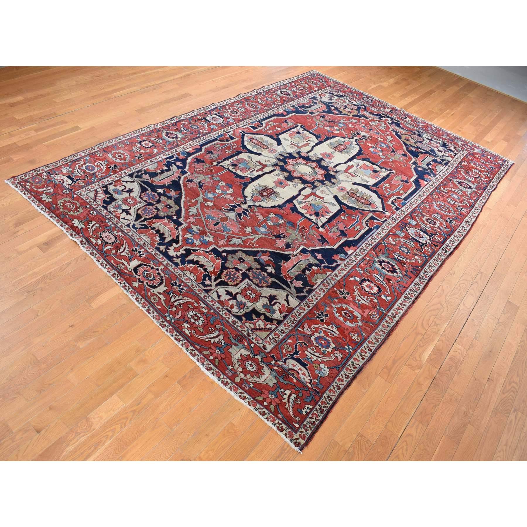 Hand-Knotted Red Antique Persian Serapi Heriz Flower Design Pure Wool Clean Hand Knotted Rug