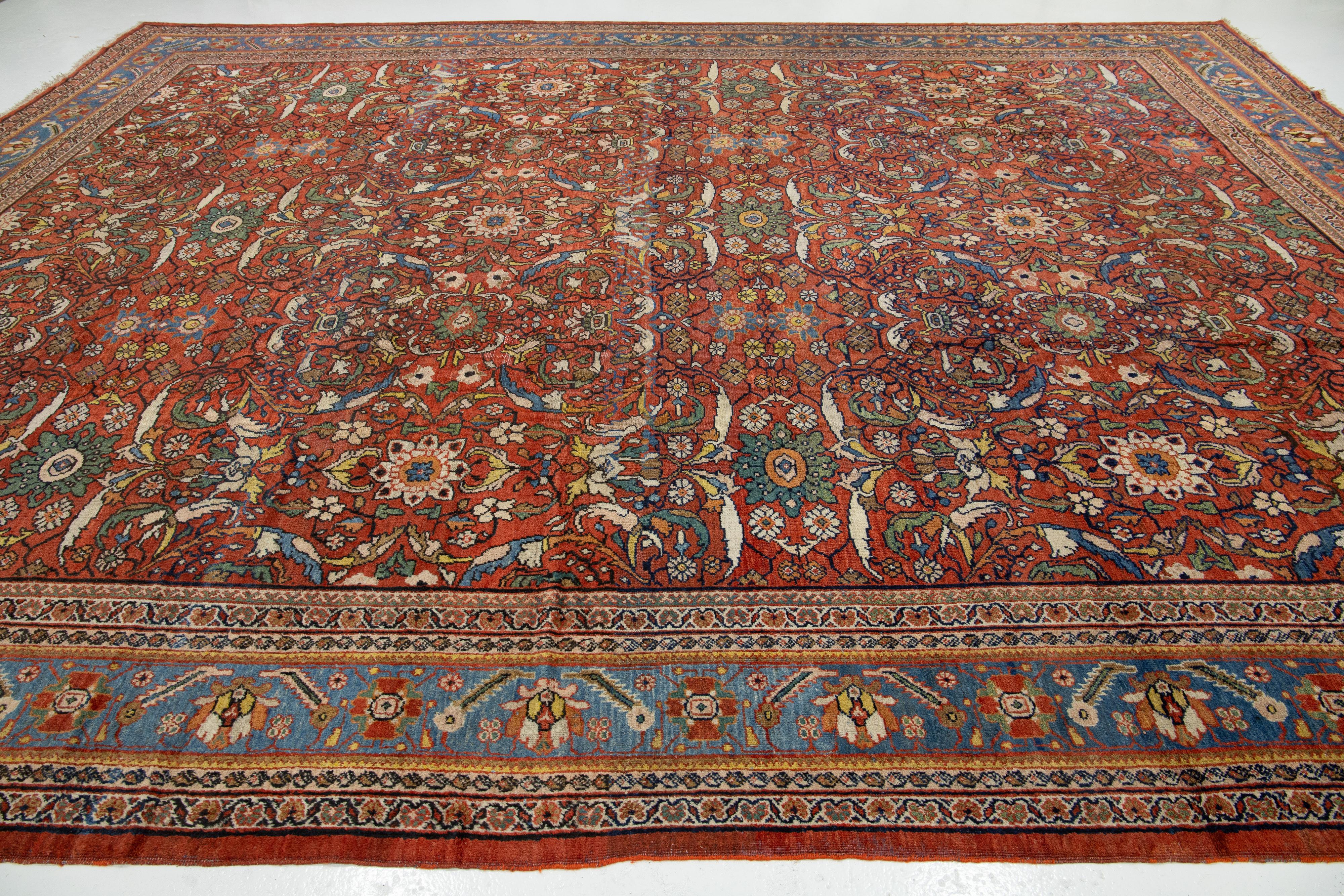XIXe siècle Tapis persan ancien Sultanabad en laine rouge fait à la main avec motif sur toute la surface en vente