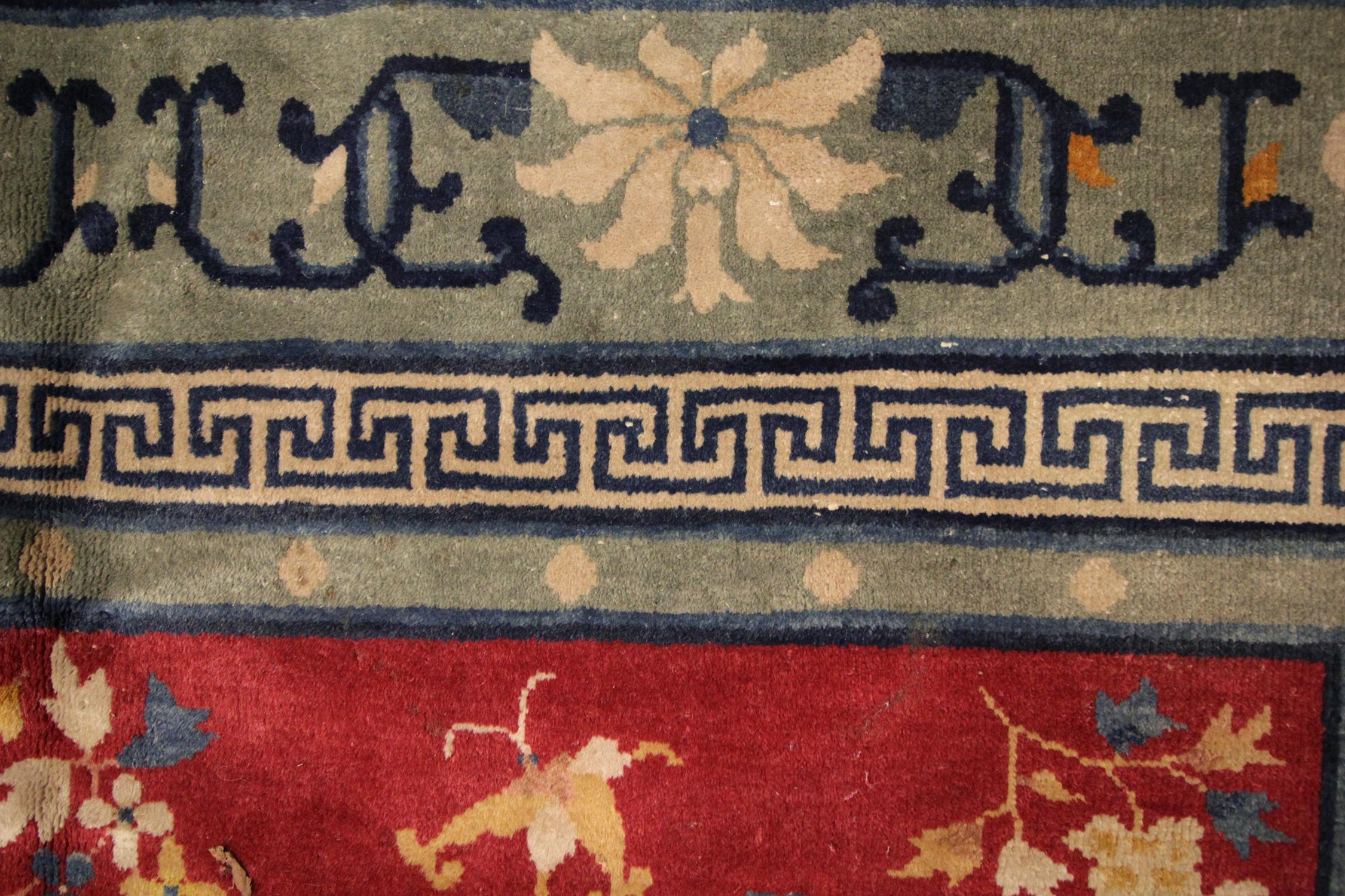 Roter antiker Art Deco Vintage Teppich Orientalischer handgefertigter Teppich Chinesischer Teppich CHR6  (Spätes 19. Jahrhundert) im Angebot