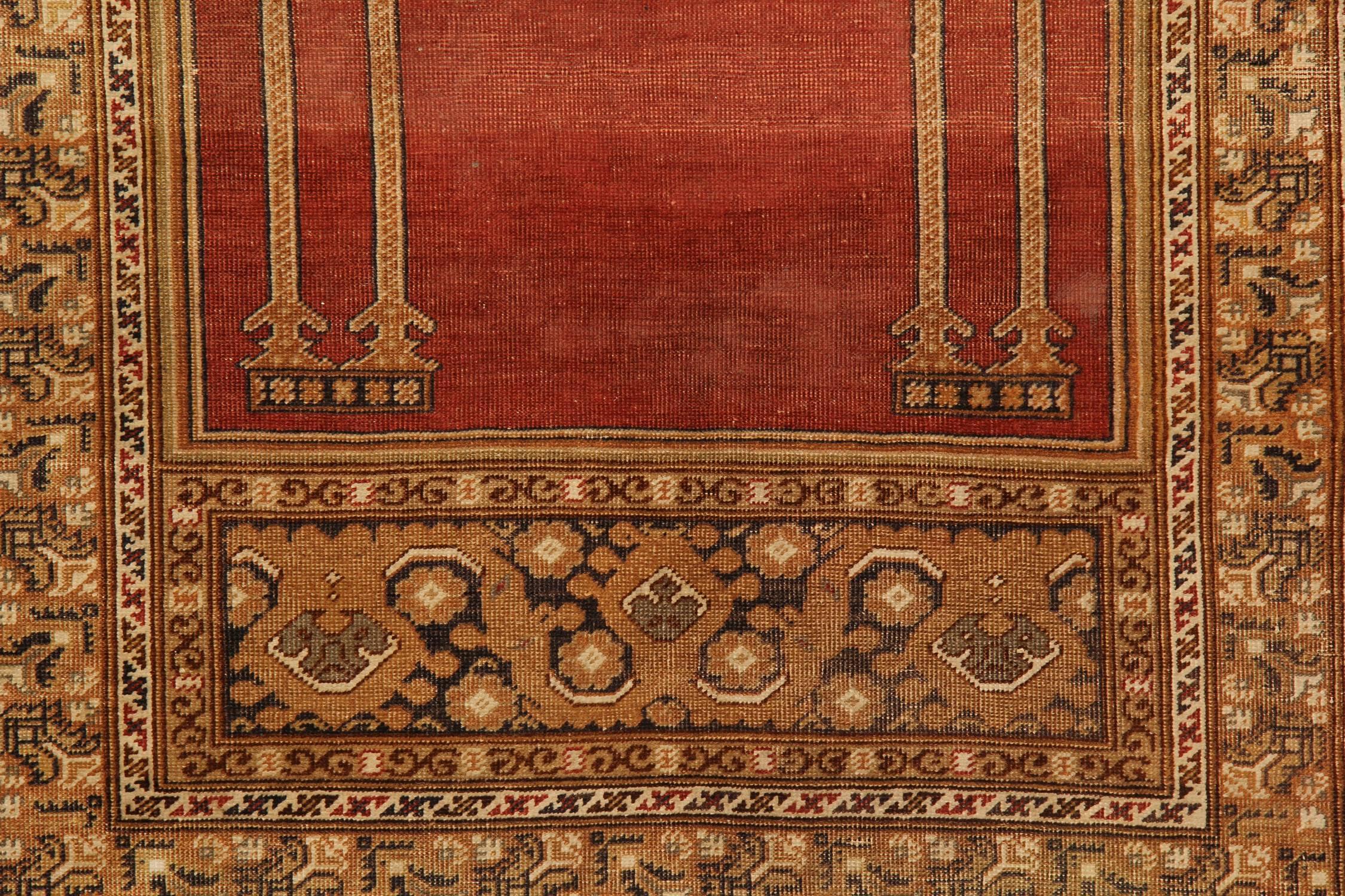 Turc Tapis anciens rouges, tapis traditionnel turc, tapis de salon Mihrabi en vente