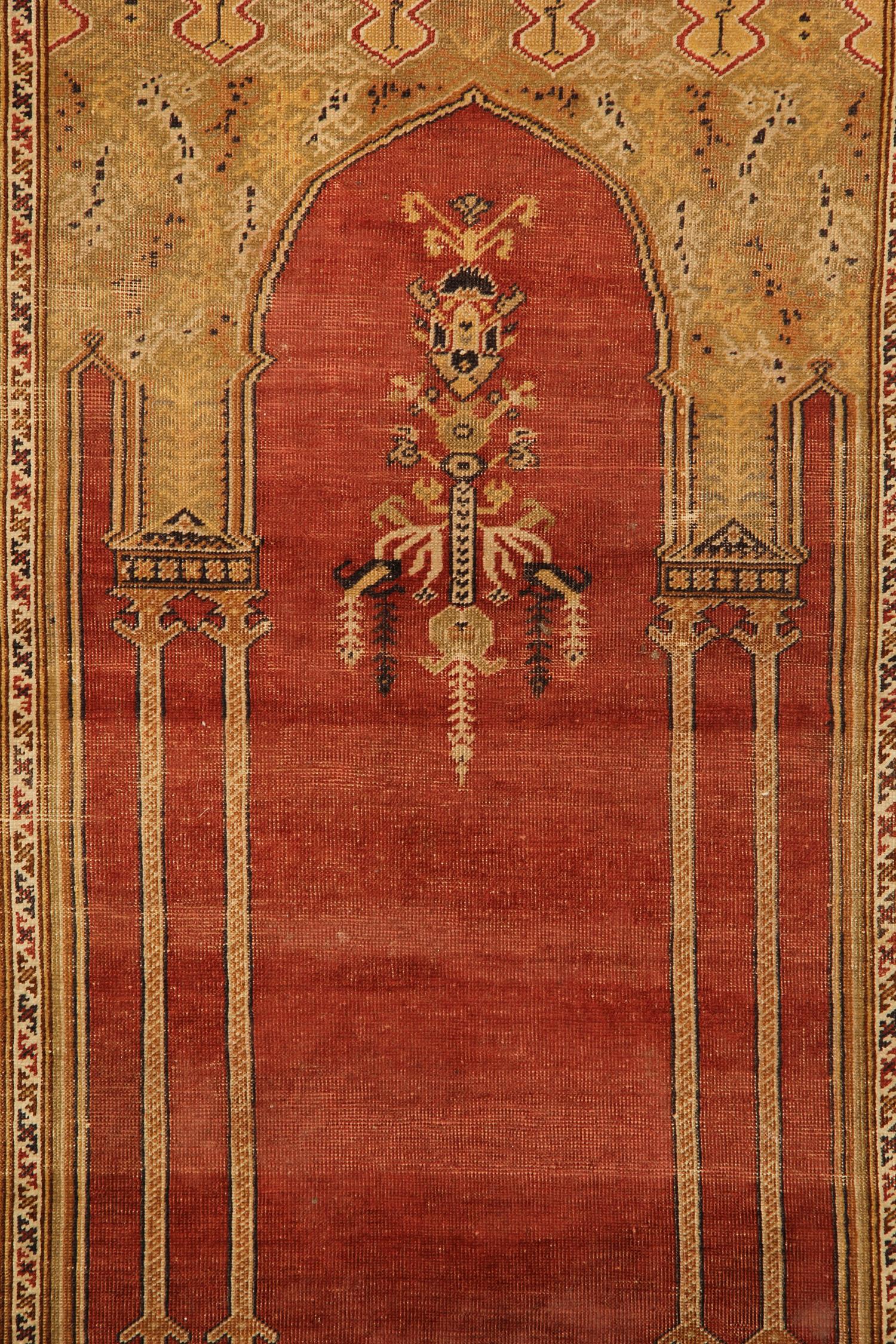 The design of this carpet is most distinctive and has been known as a prayer design for over a thousand years. One can find the connotation of the design back to pre-Islamic Persiann, where the architectural plan was coined and implemented by