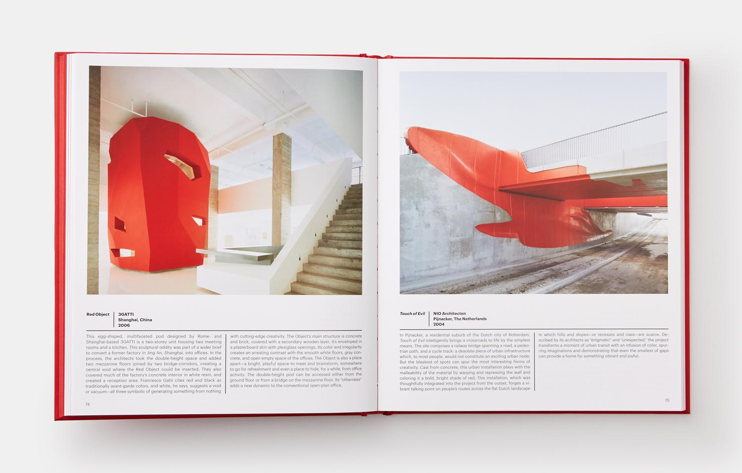 Livre « Red Architecture in Monochrome » (Architecture rouge) Neuf - En vente à New York City, NY