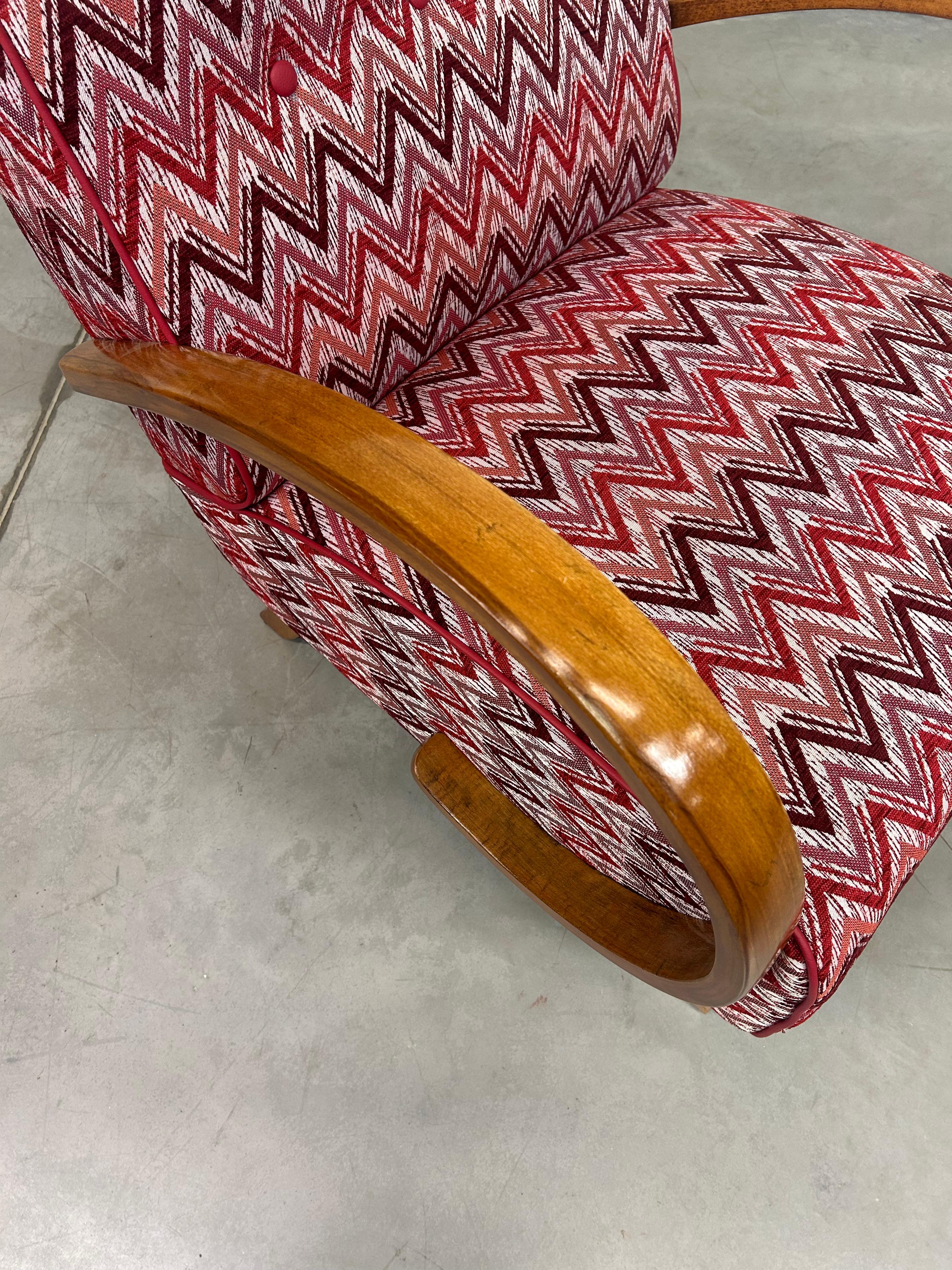 Poltrone art déco rosse di Jindřich Halabala In condizioni ottime a Banská Štiavnica, SK