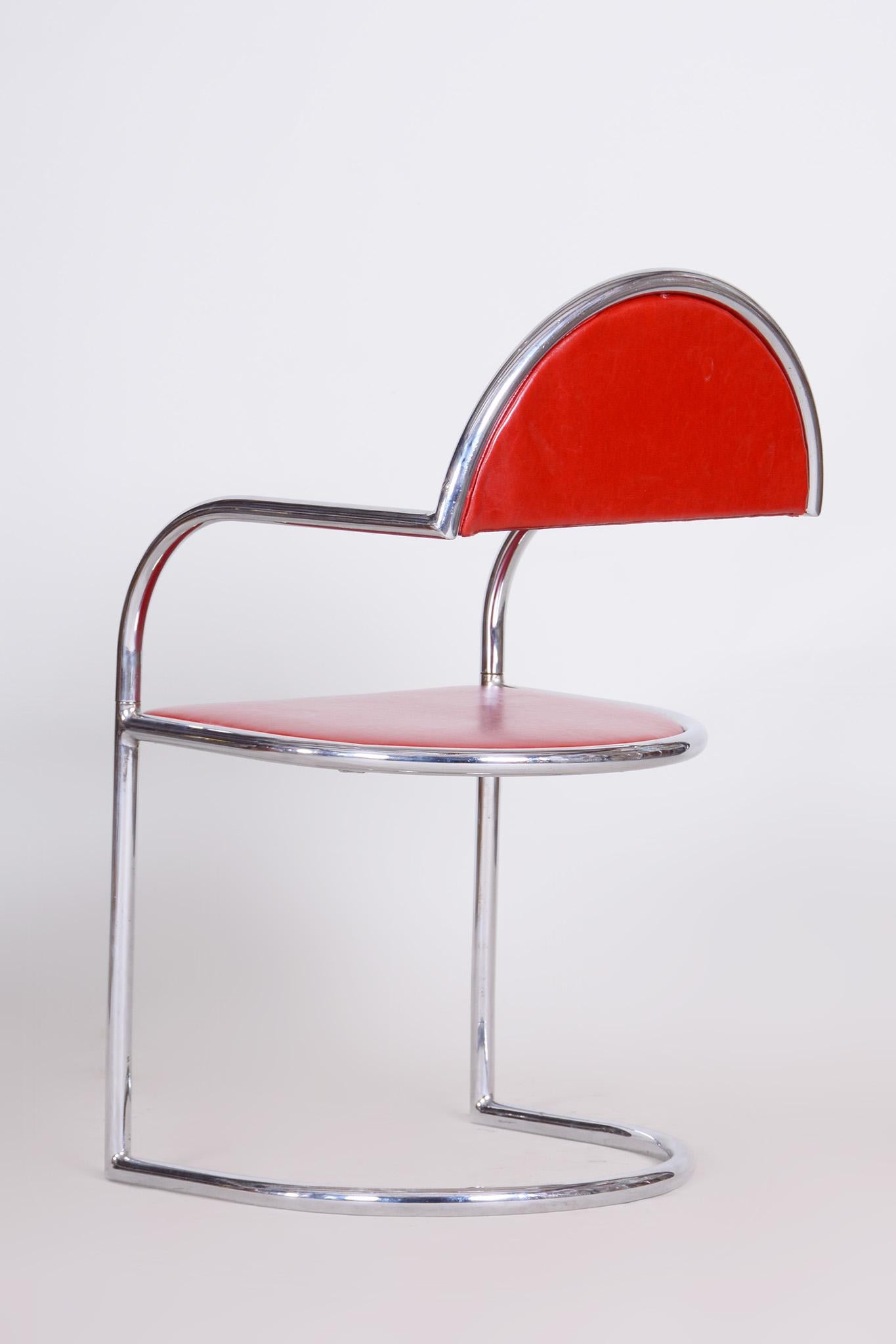 Silla Art Decó/Bauhaus roja fabricada en Chequia en los años 40, cuero y acero restaurados en venta 2