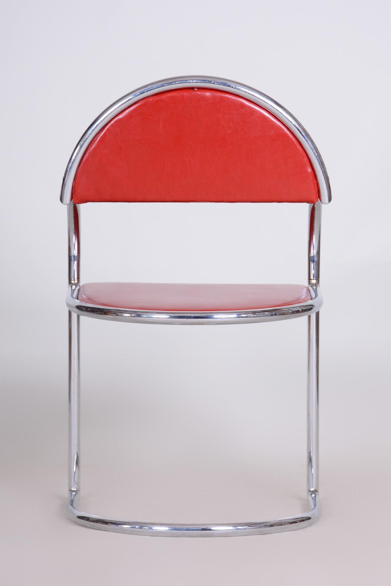 Silla Art Decó/Bauhaus roja fabricada en Chequia en los años 40, cuero y acero restaurados en venta 3