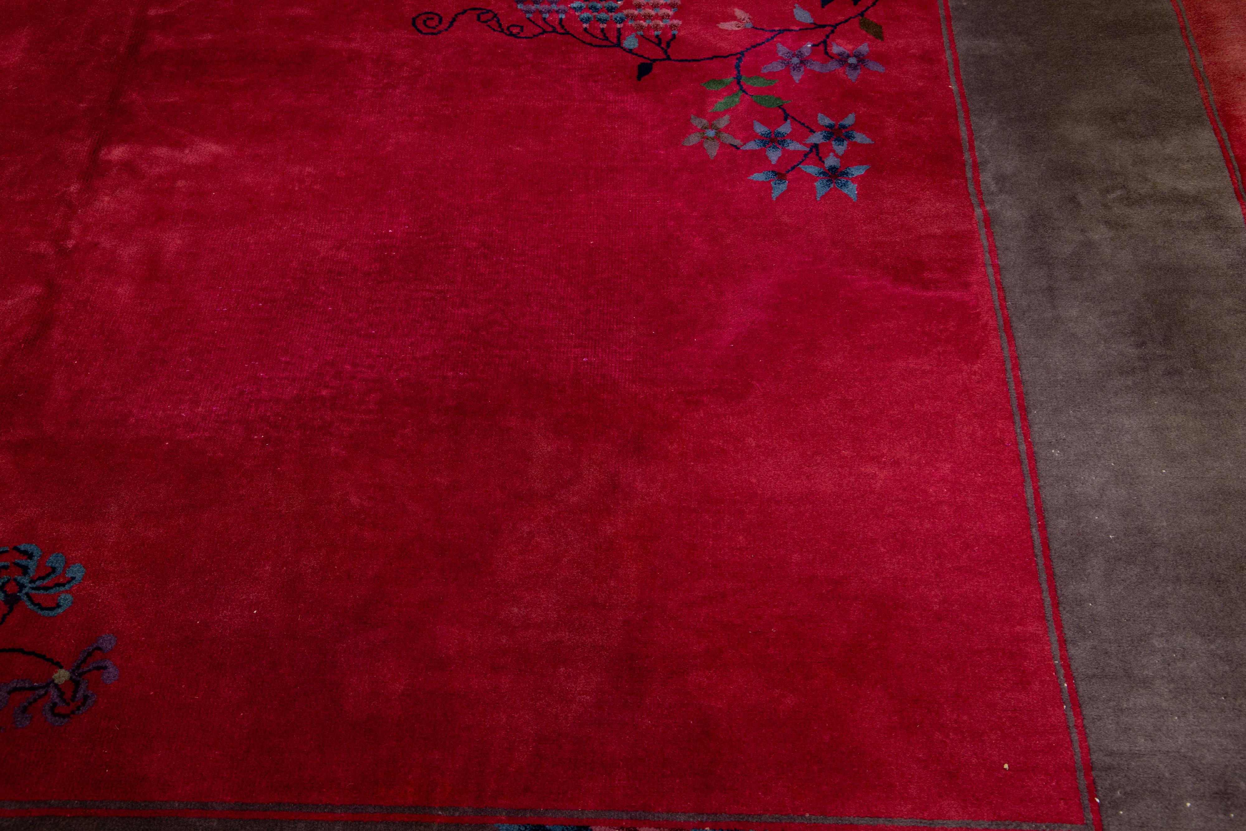 Red Art Deco Chinese Wool Rug with Floral Motif From the 1920s For Sale 8