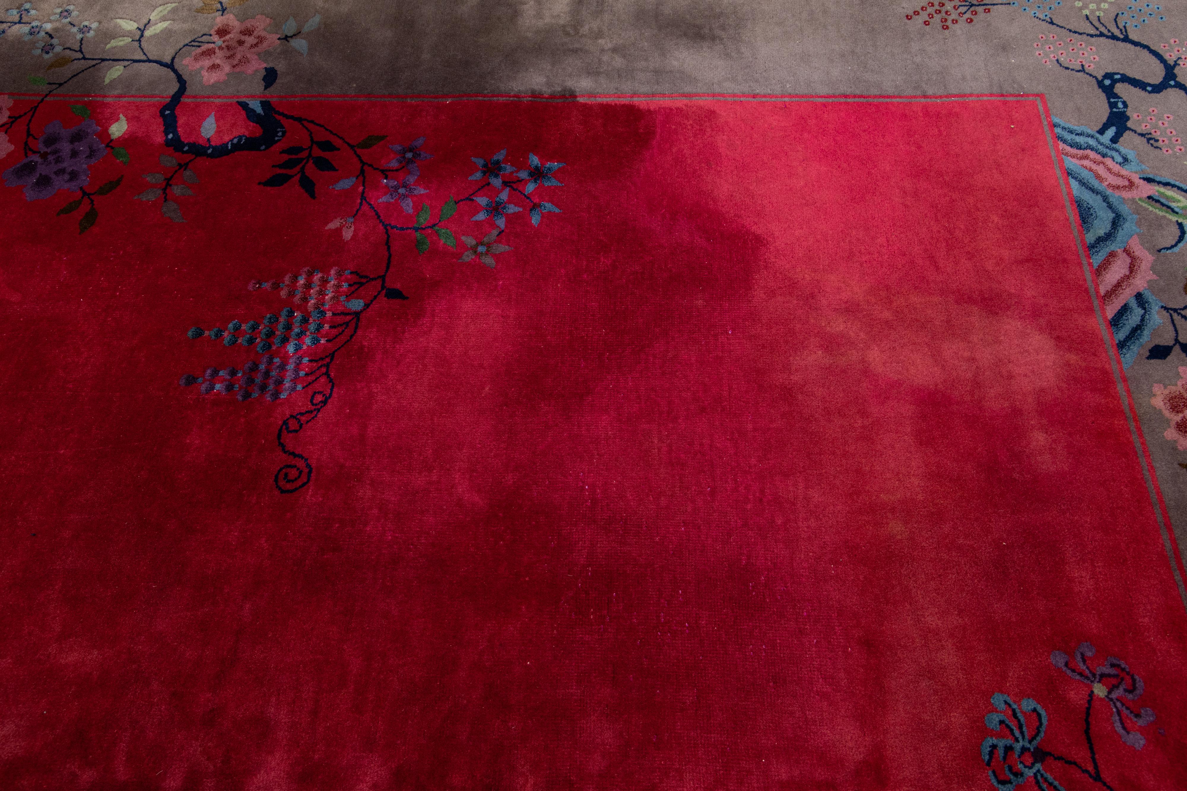 Roter Art-Deco-Teppich aus chinesischer Wolle mit Blumenmotiv aus den 1920er Jahren im Angebot 8
