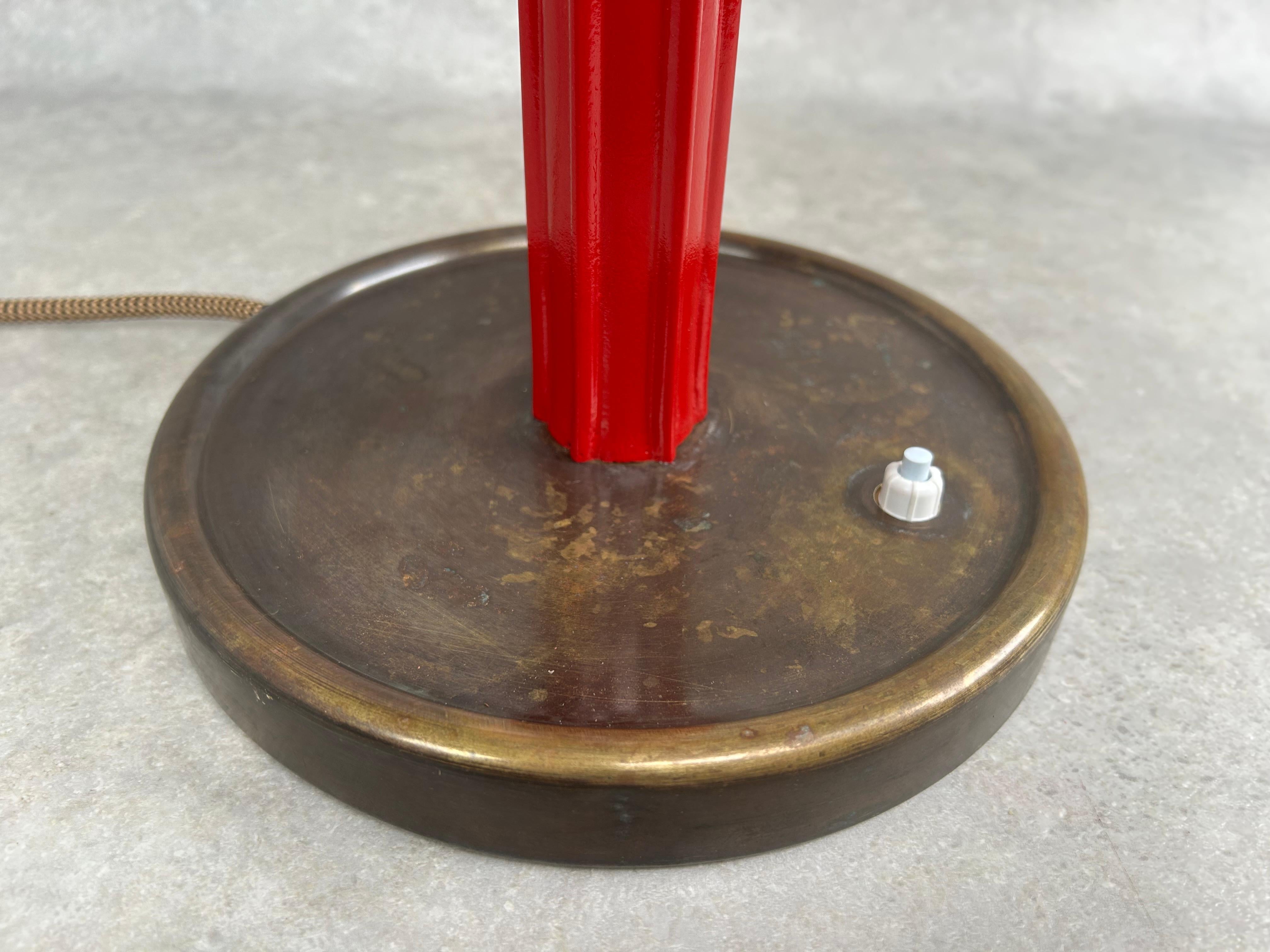 Lámpara de escritorio seta roja art déco Metal en venta