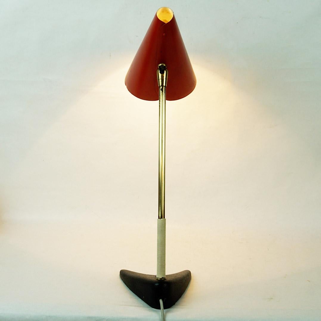 Red Austrian Midcentury Brass and Iron Table Lamp by J. T. Kalmar For Sale 6