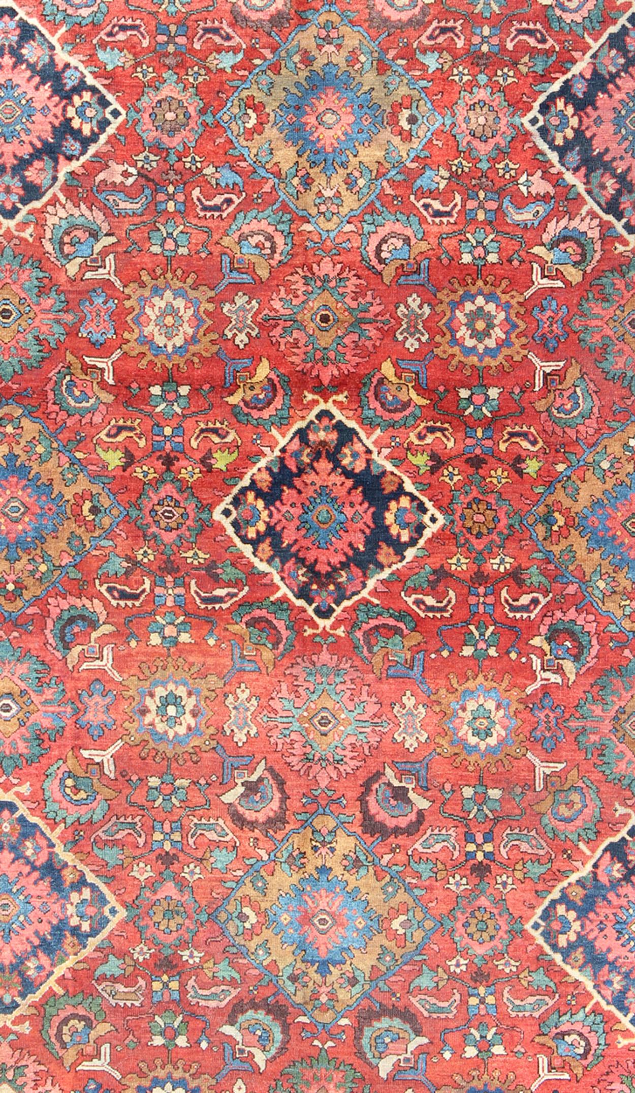 Antique Sultanabad Rug with All Over Diamond Medallions & Floral Motifs For Sale 1