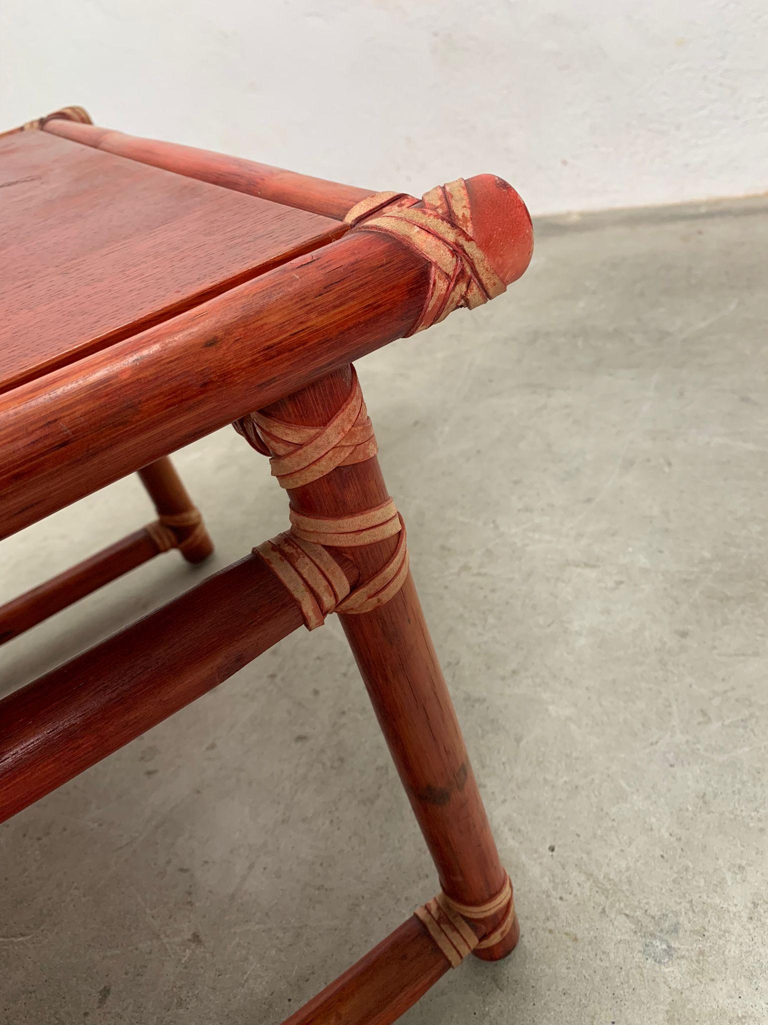 Late 20th Century Red bamboo coffee table by Lyda Levi for McGuire production, 1970s, USA en vente
