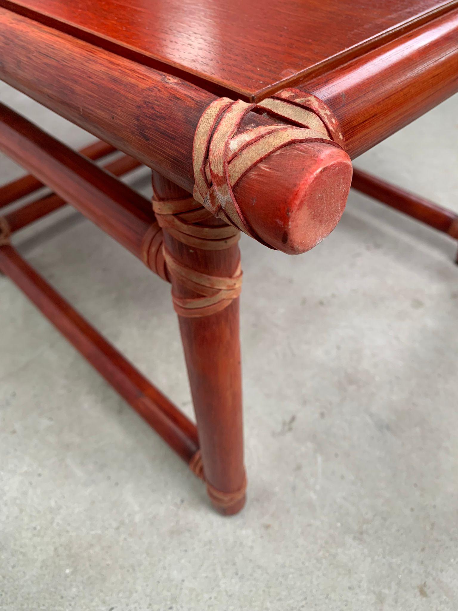 Red bamboo coffee table by Lyda Levi for McGuire production, 1970s, USA en vente 1