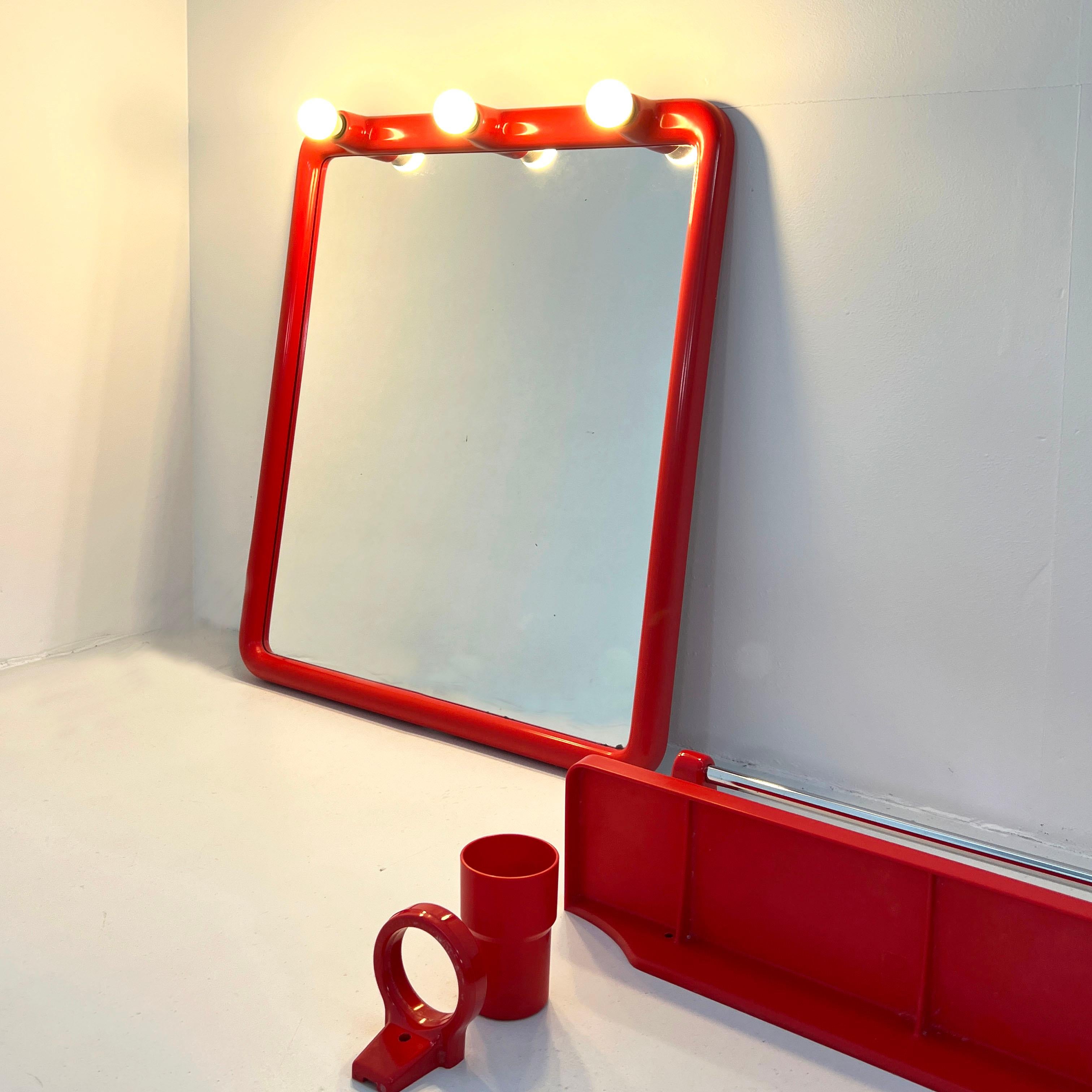 Late 20th Century Red Bathroom Set with Mirror with Lights from Carrara & Matta, 1970s