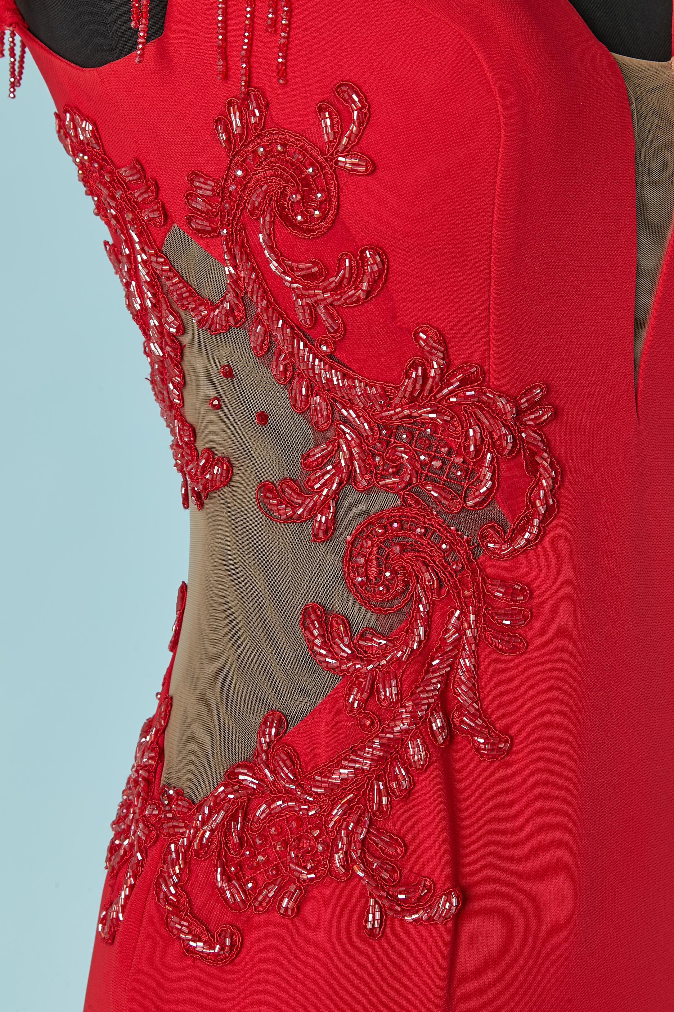 Red beaded evening dress with see-through tulle Gai Mattiolo The Red Carpet In Excellent Condition For Sale In Saint-Ouen-Sur-Seine, FR