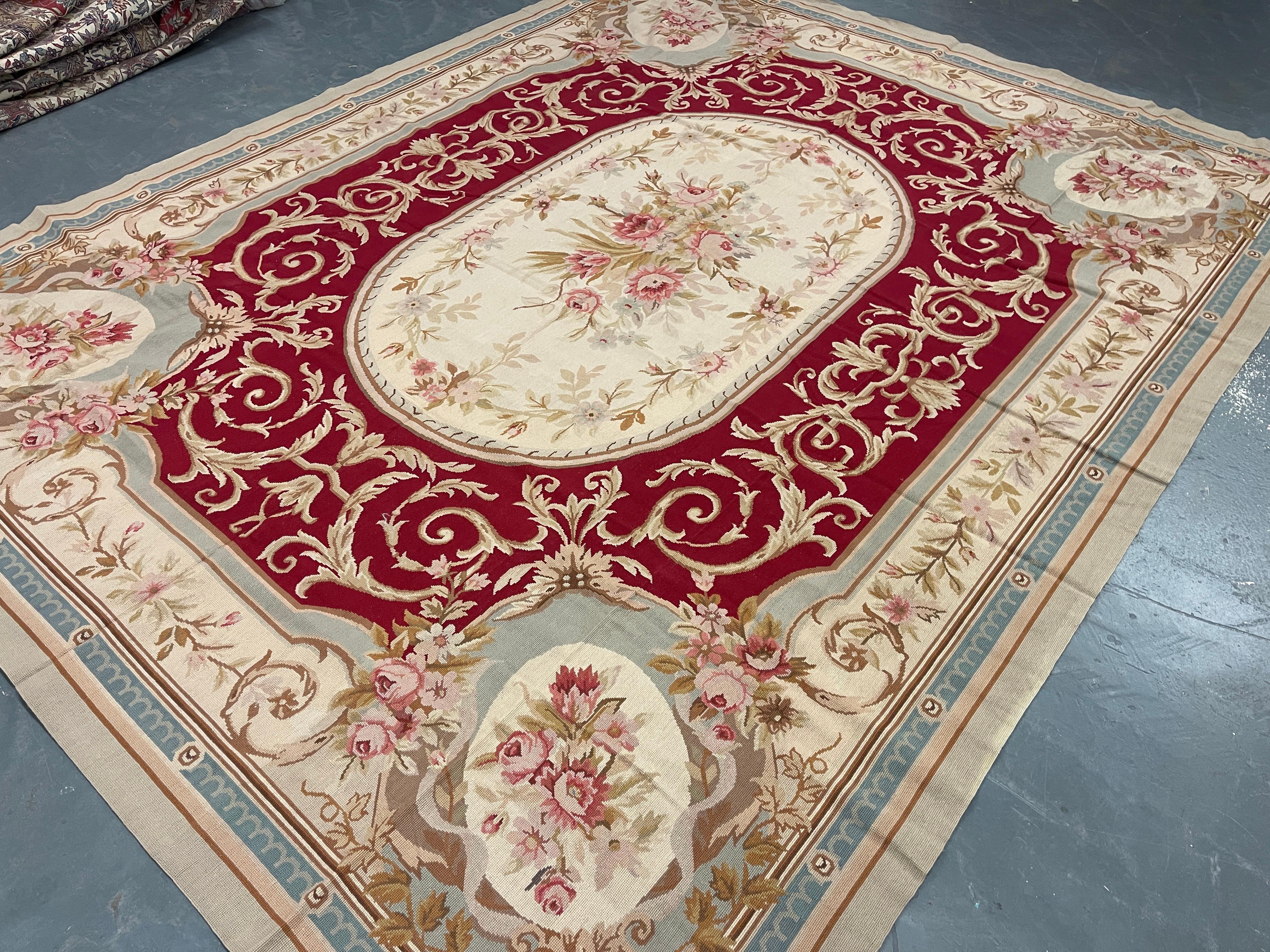 This fantastic area rug has been handwoven with a beautiful symmetrical floral design woven on an ivory red background with cream green and ivory accents. This elegant piece's colour and design make it the perfect accent rug.
This style of rugs is