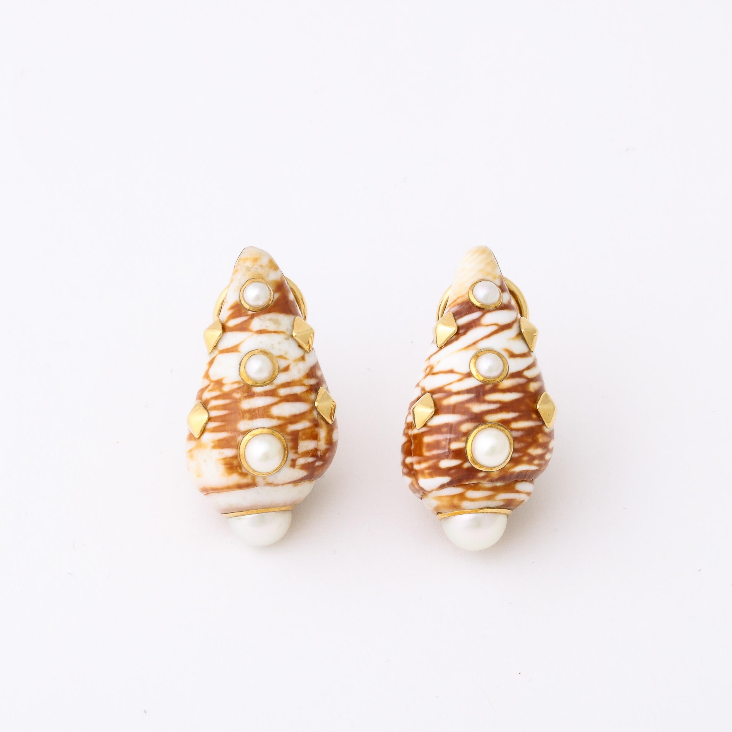 Uncut Red & Beige Shell Earrings Set in 18k Gold With Inlaid Pearls by Trianon For Sale