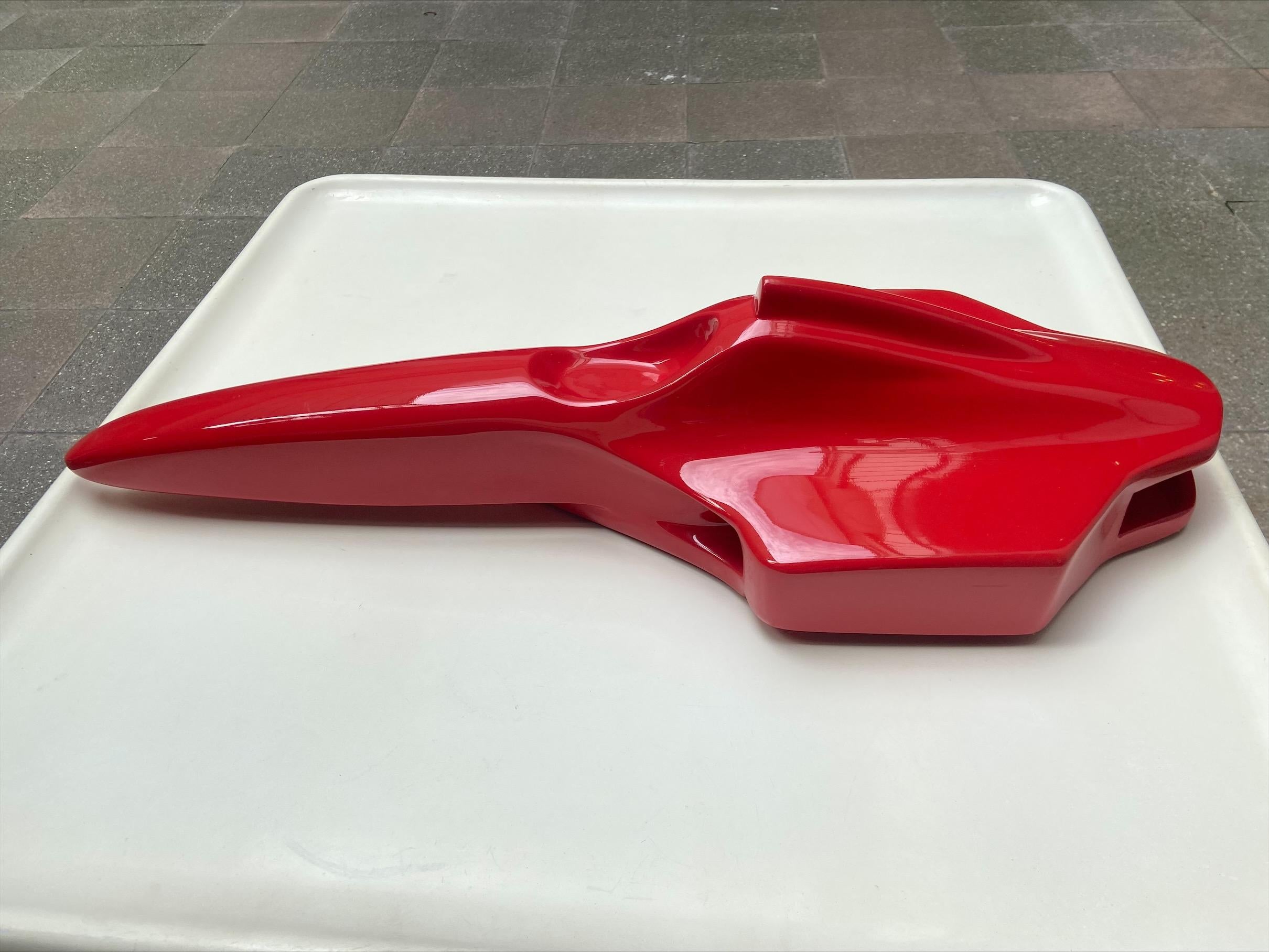 Red Bird - André Ferrand
Car sculpture
In red resin
Unique piece
W79xD30xH19cm
1983
Dated and signed
In very good state.