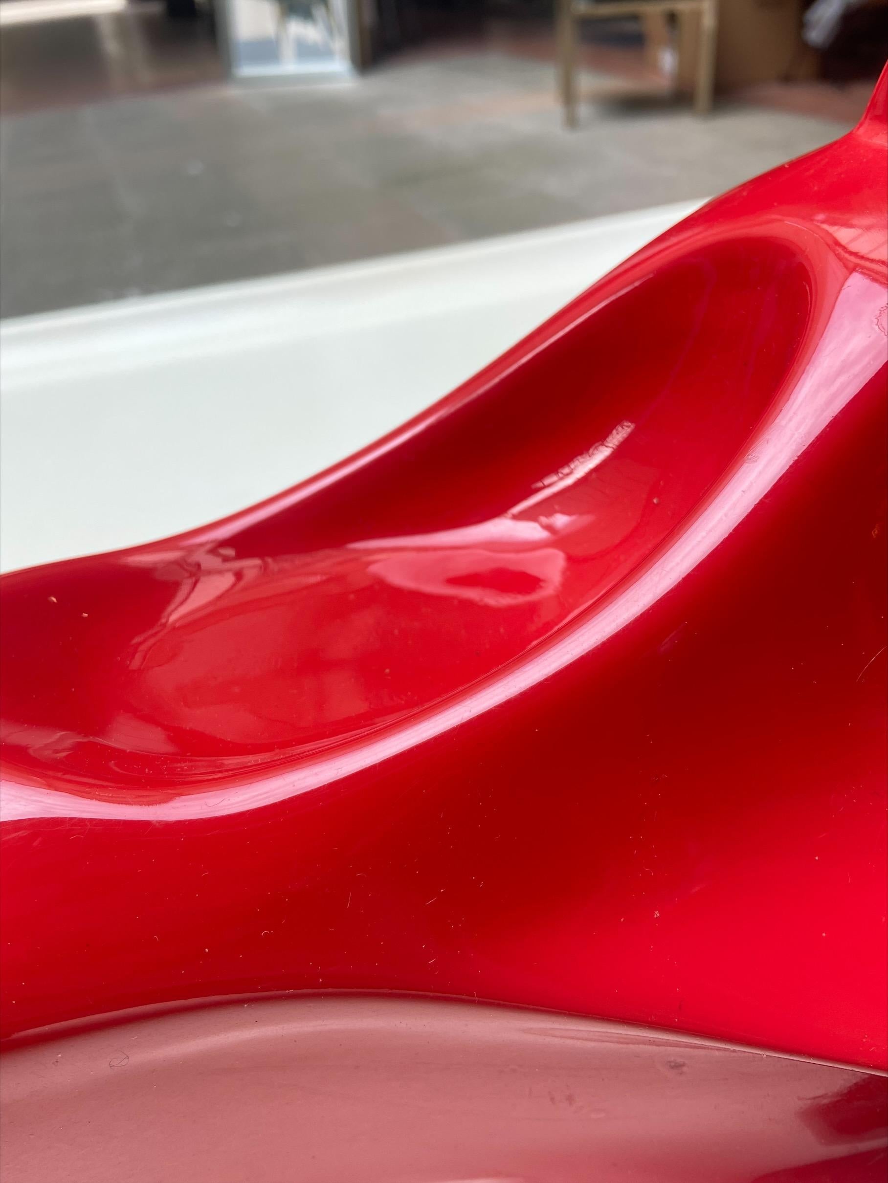 Red Bird, André Ferrand, Car Sculpture in Red Resin, 1983 In Good Condition In Saint ouen, FR