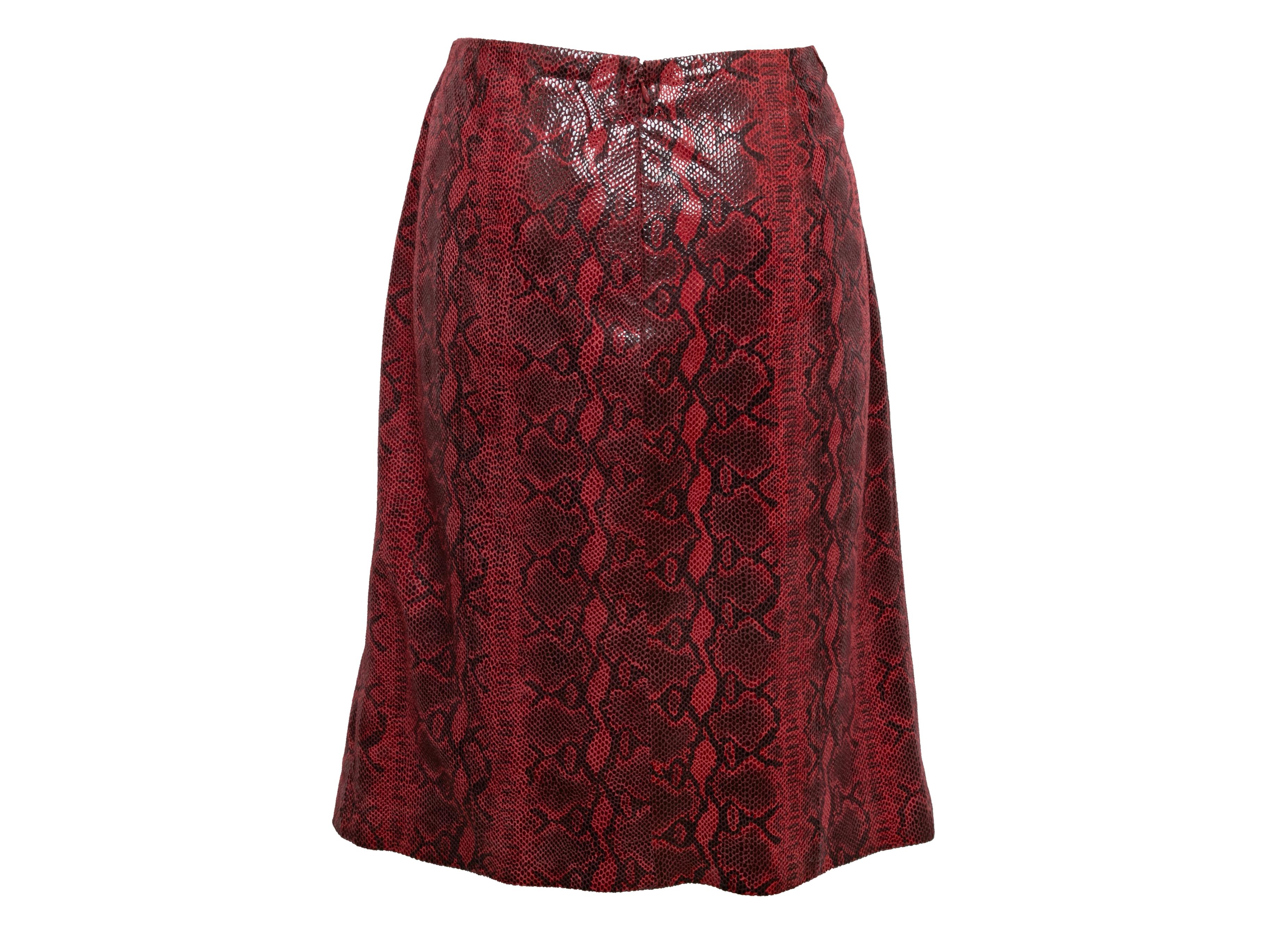 Red & Black Oscar de la Renta Faux Snakeskin Skirt Size US L In Good Condition In New York, NY