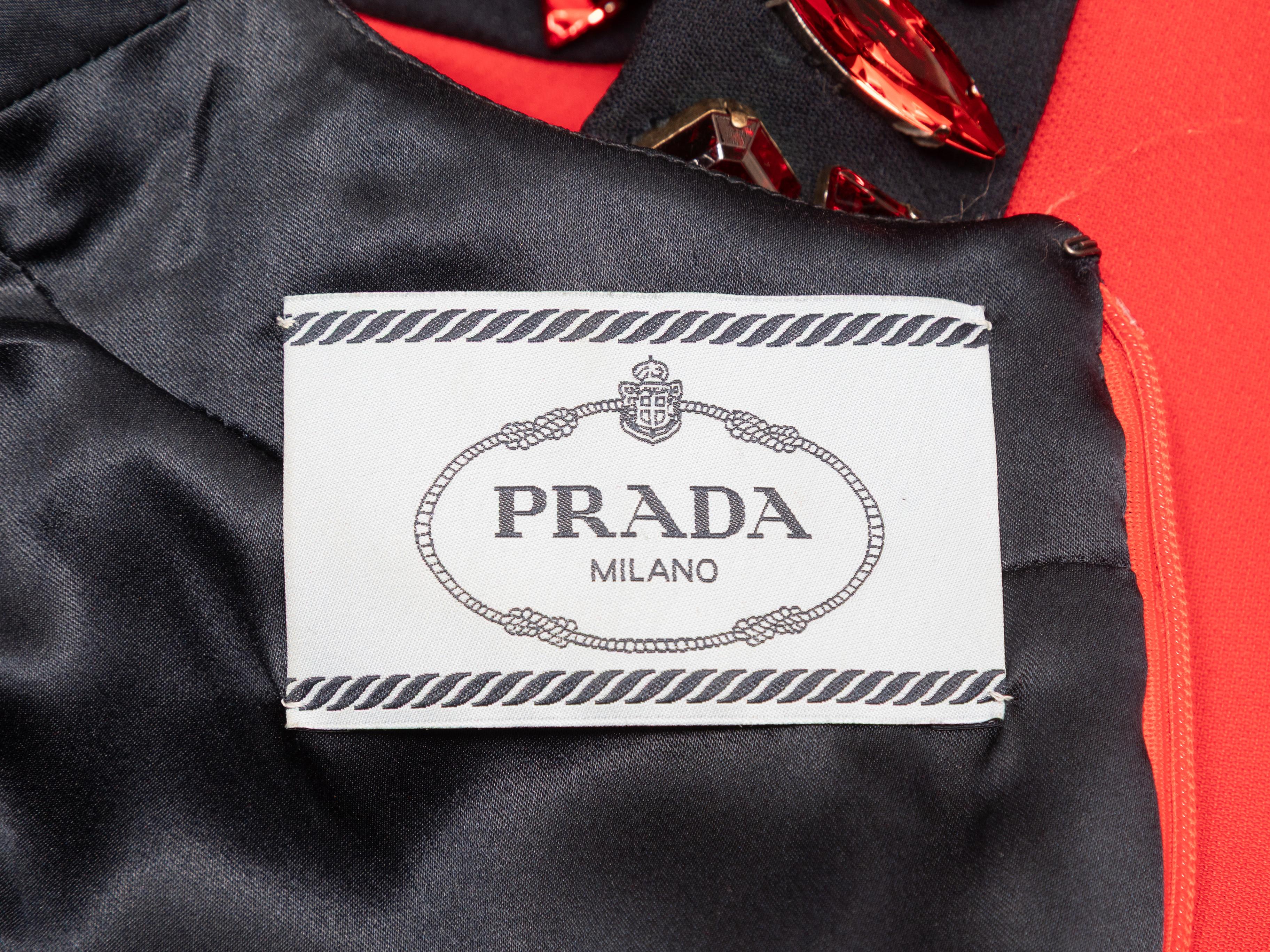 Red & Black Prada Embellished Wool & Silk-Blend Dress Size IT 38 For Sale 1